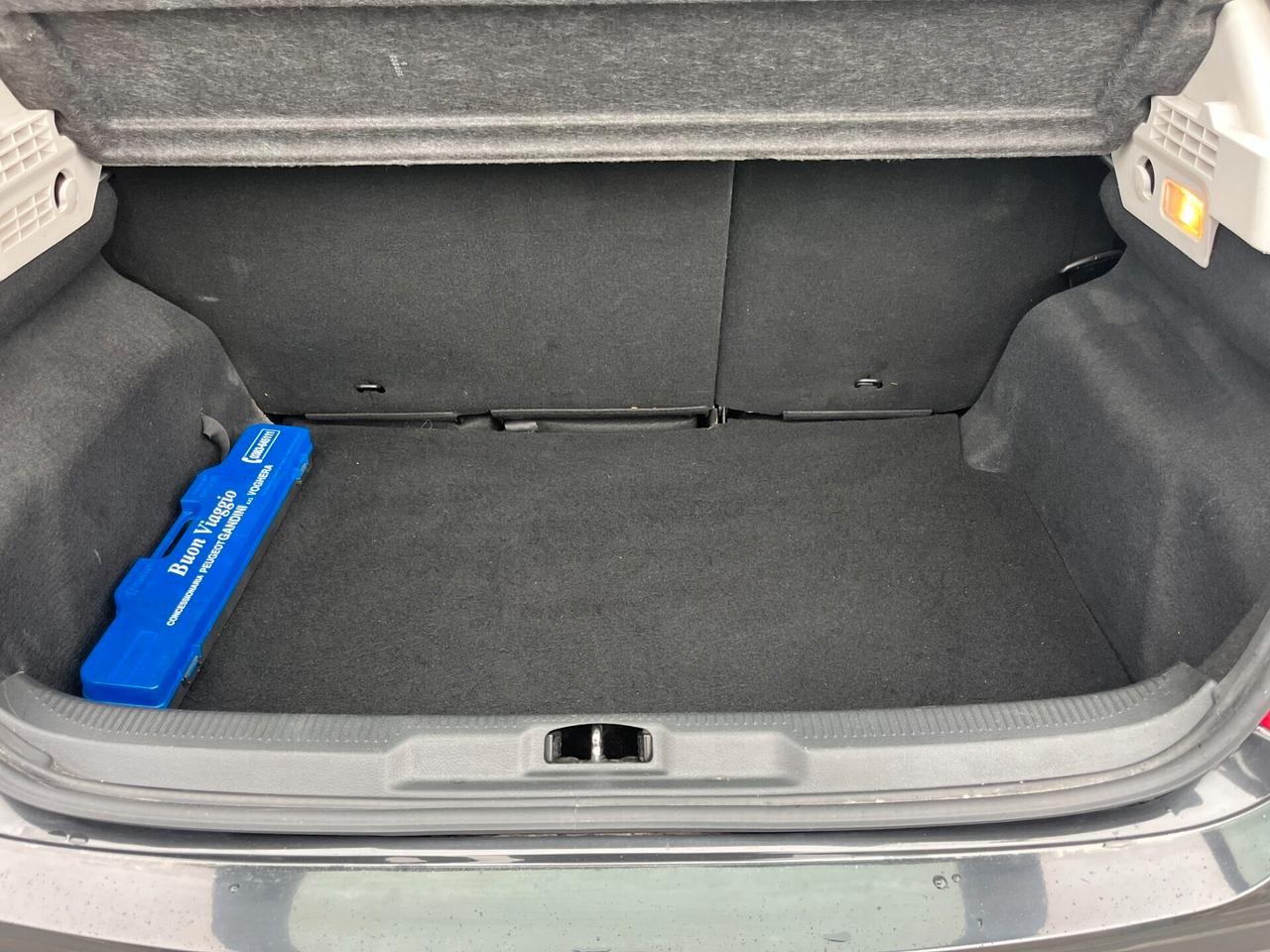 Peugeot 207 1.4 BENZINA KW 70 5p.UsatoGarantito
