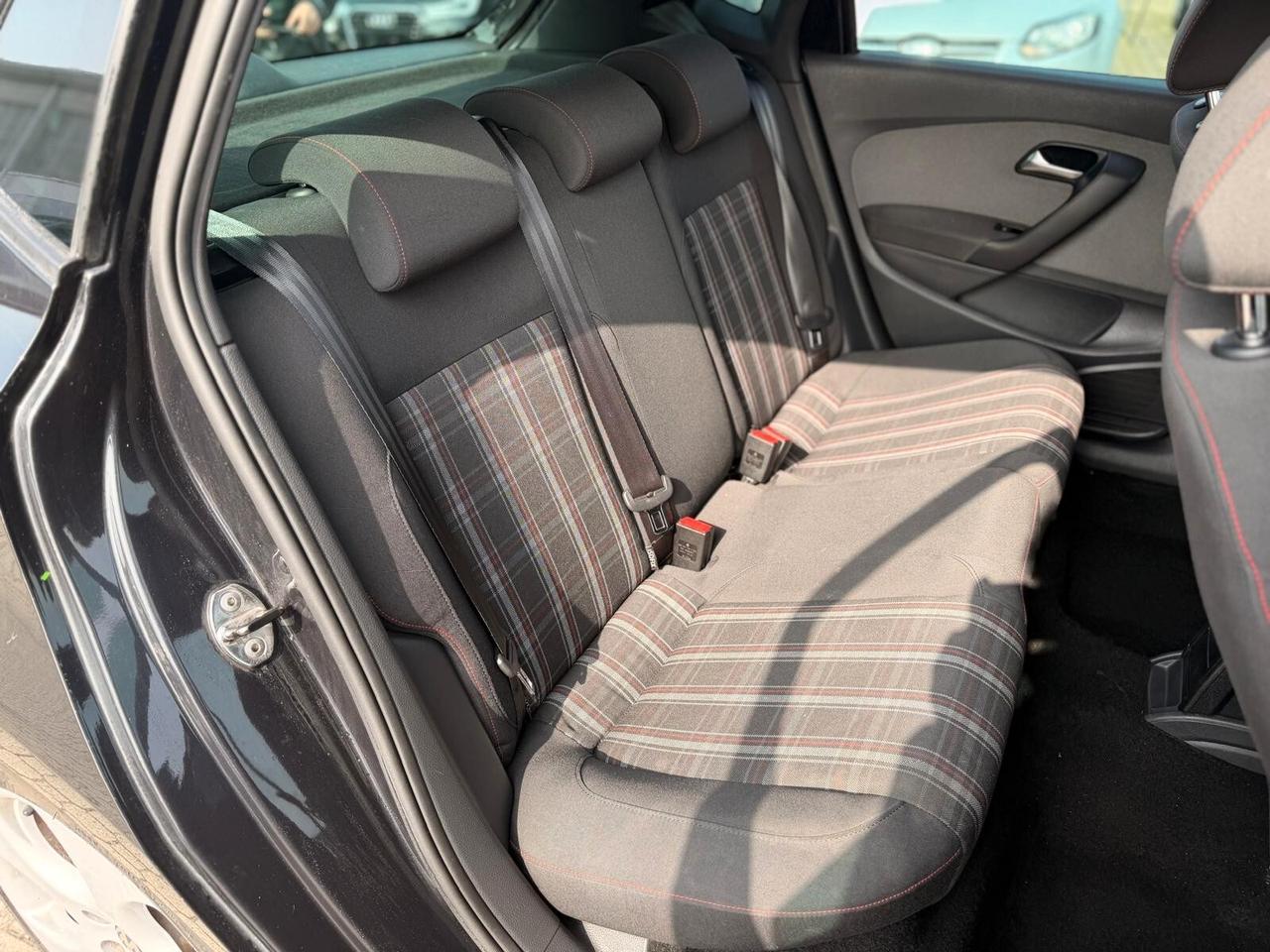 Volkswagen Polo 1.4 TSI DSG 5 porte GTI