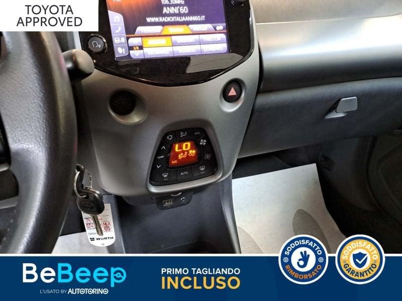 Toyota Aygo 5P 1.0 X-PLAY M-MT 72CV