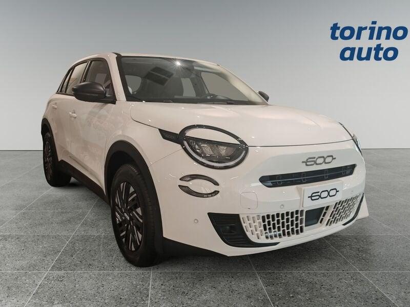FIAT 600 600 Hybrid 100 CV DCT MHEV