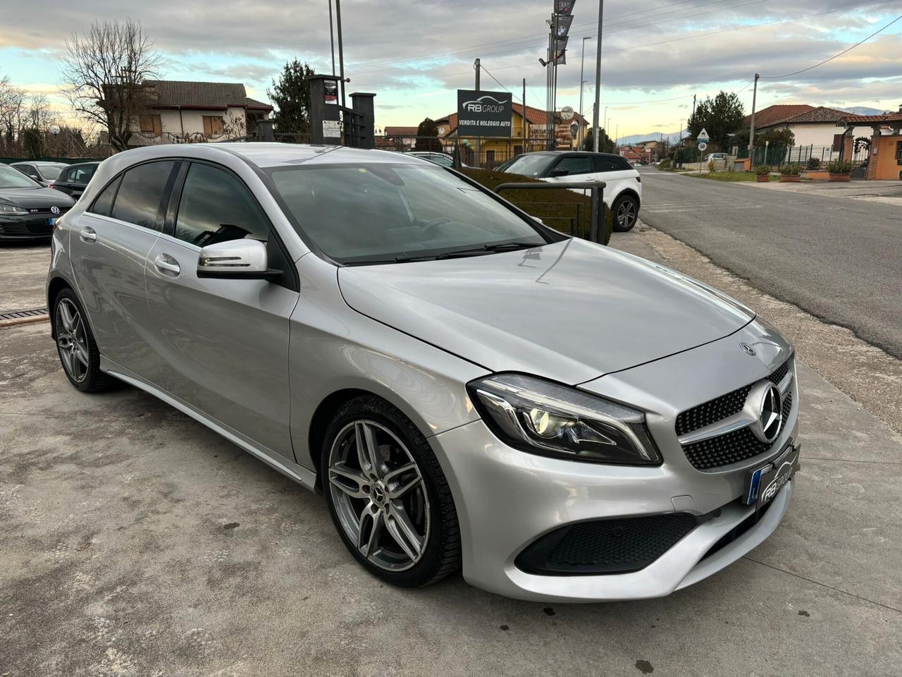 Mercedes-benz A 180 A 180 d Premium AMG