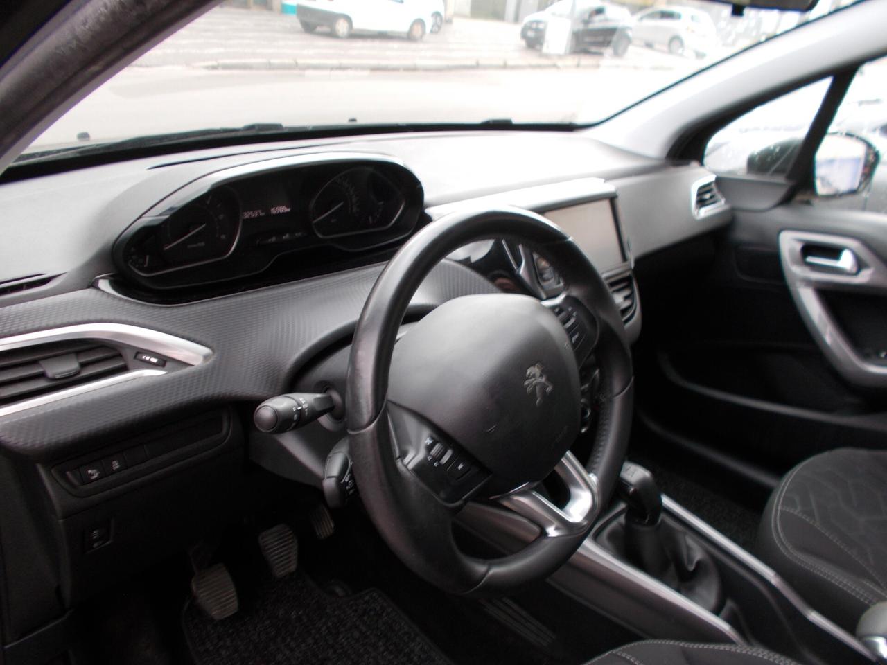 Peugeot 2008 BlueHDi 100 Allure