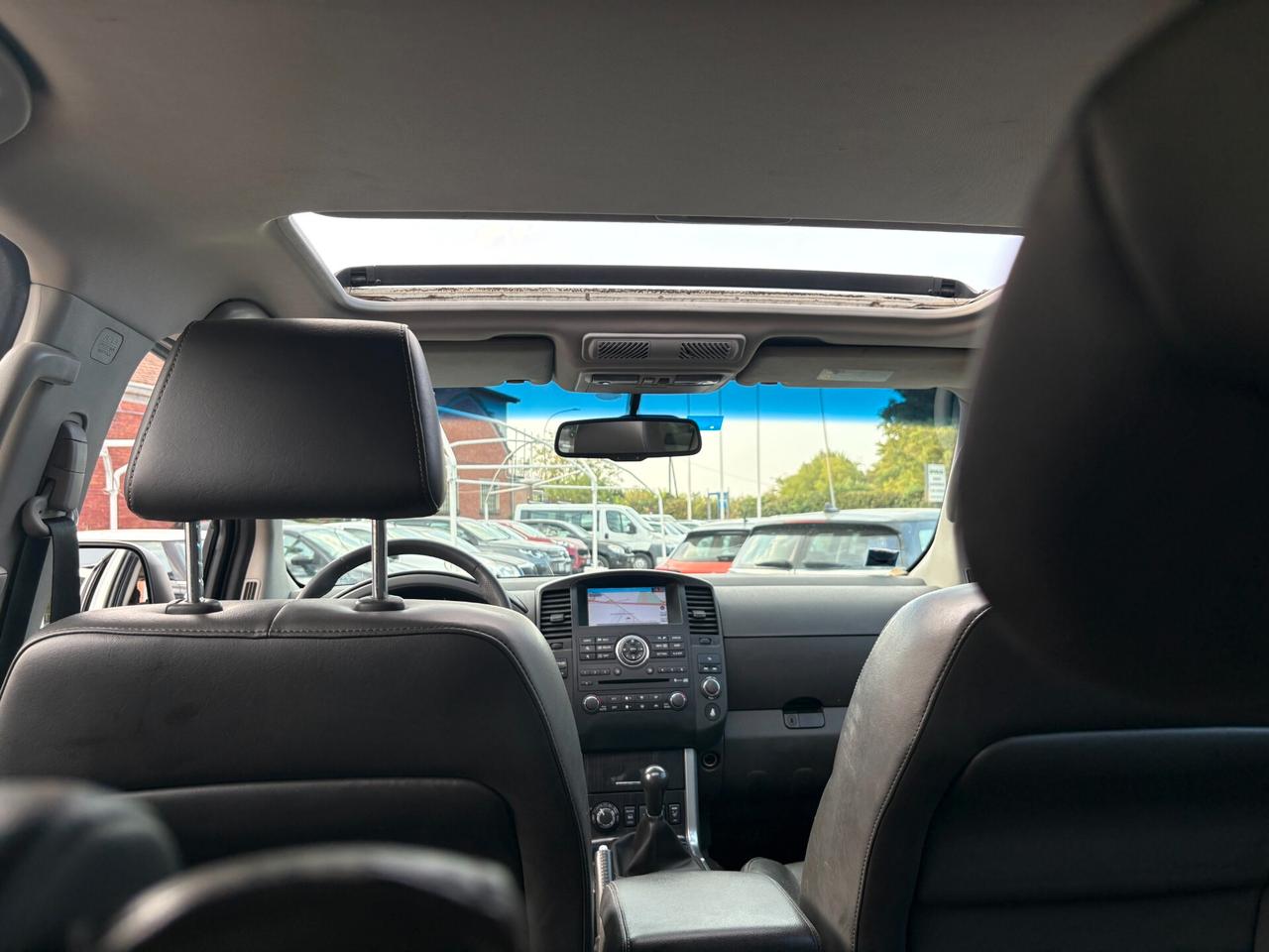 Nissan Pathfinder 2.5 dCi - 7 posti -Gancio