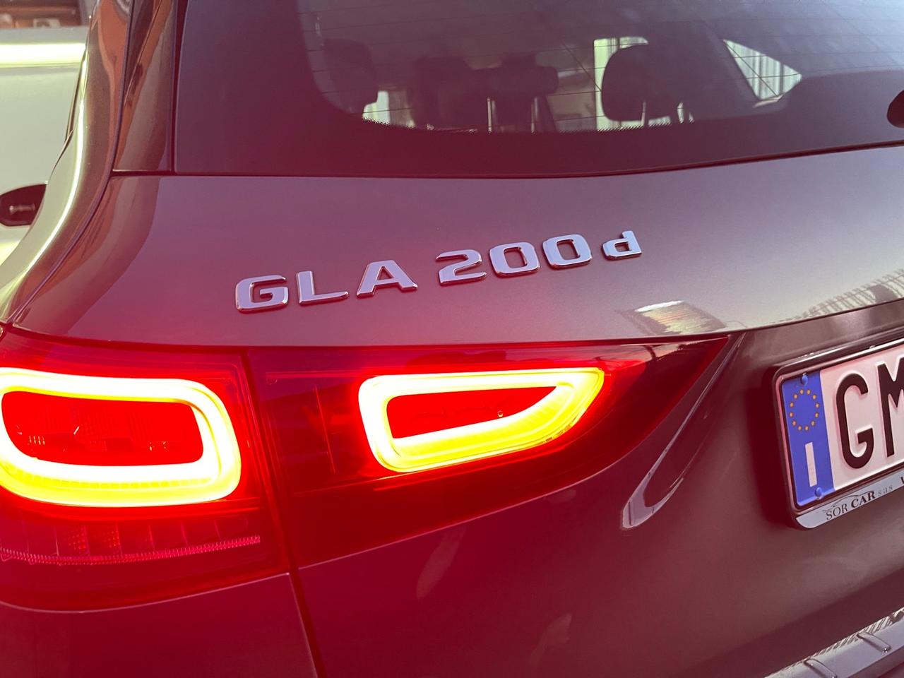Mercedes-benz GLA 200 d Automatic Sport KM CERTIFICATI!!
