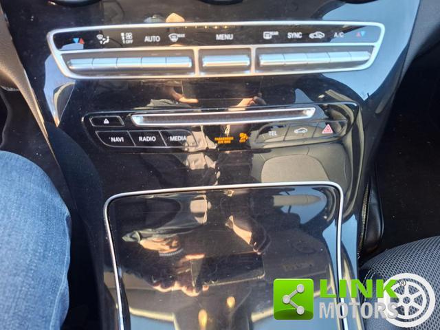 MERCEDES-BENZ C 220 d S.W. 4Matic Auto BLUE TEC