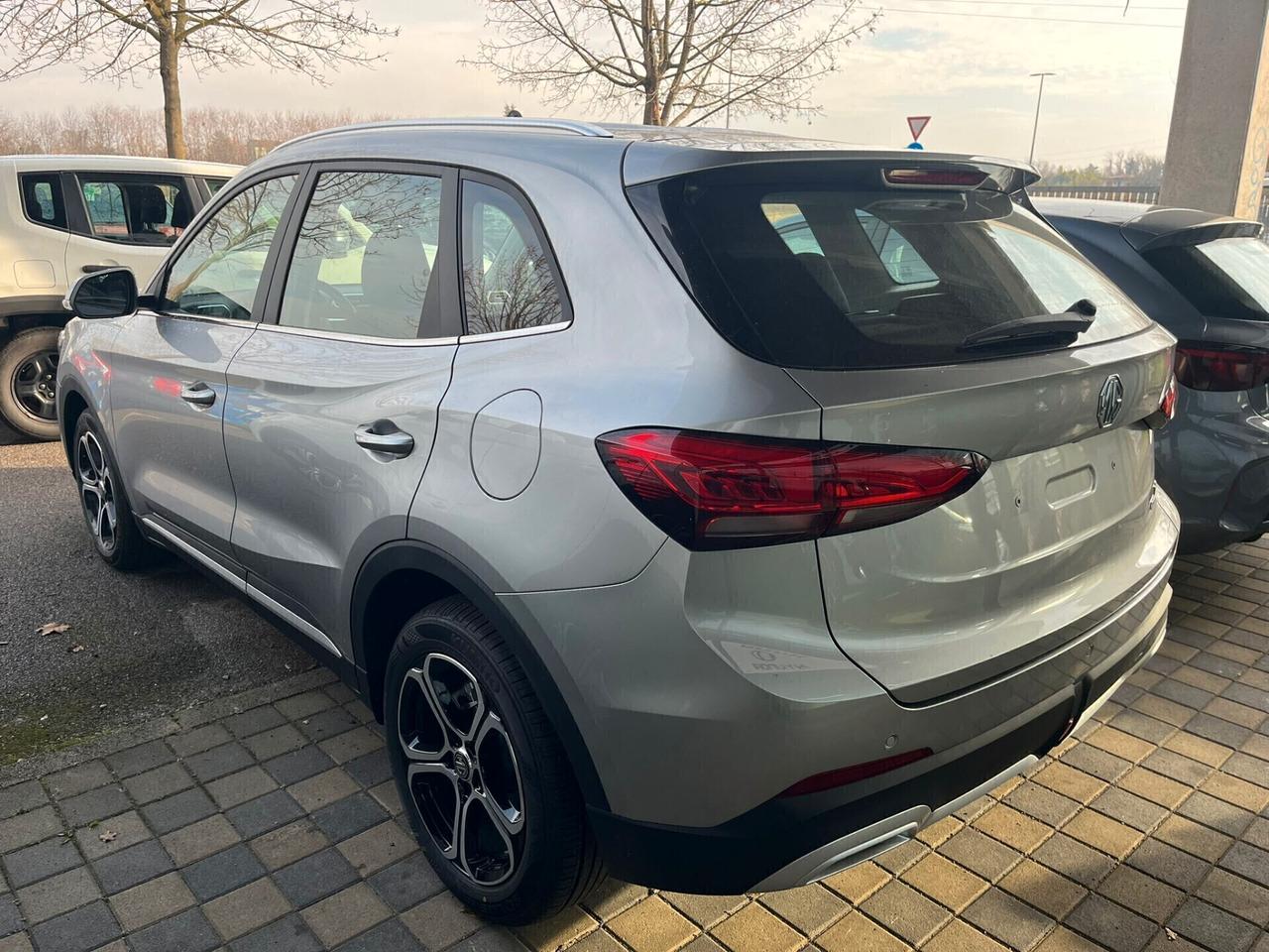 Mg ZS Hybrid Standard