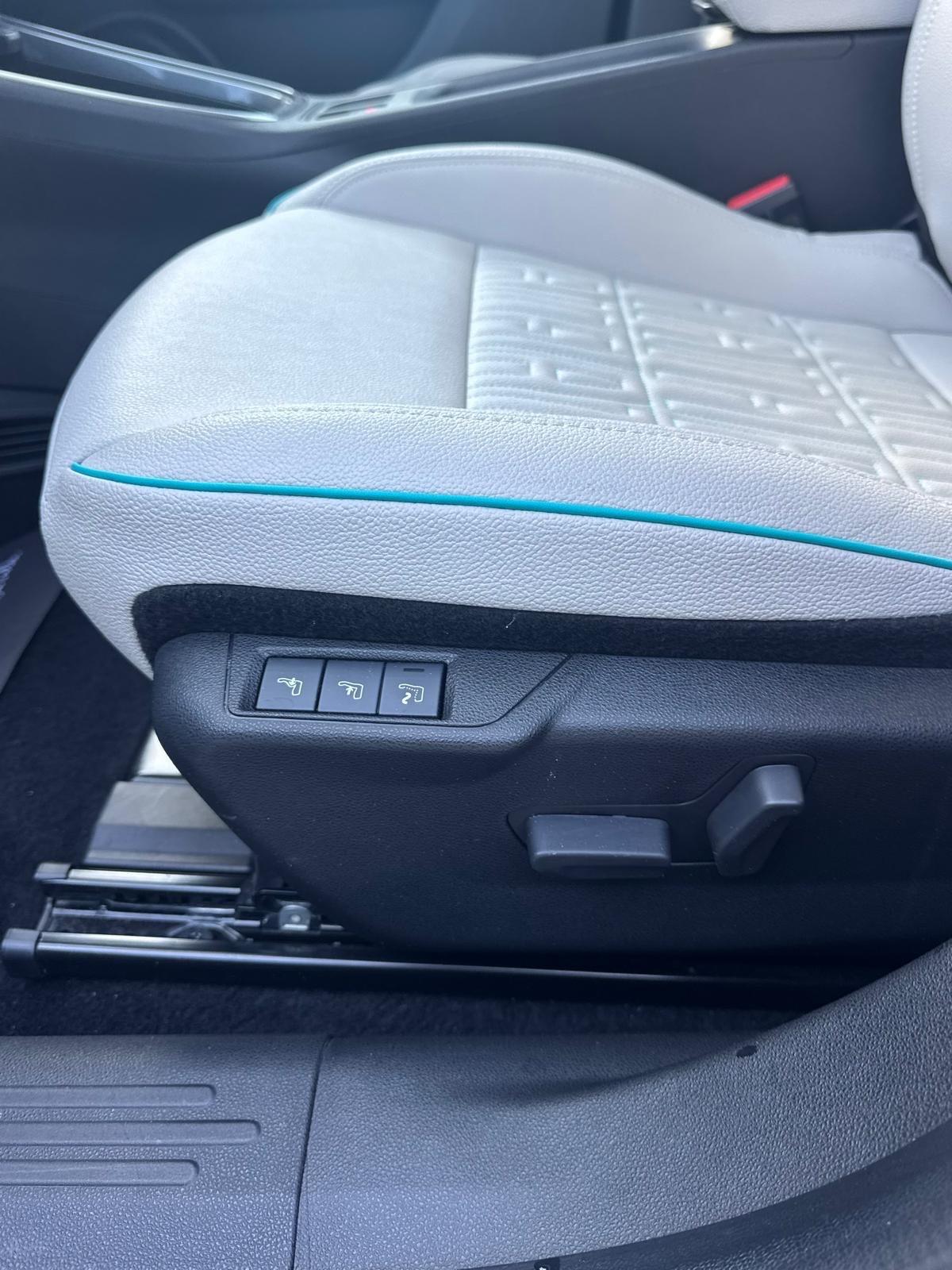 Fiat 600 Hybrid 100 CV DCT MHEV La Prima