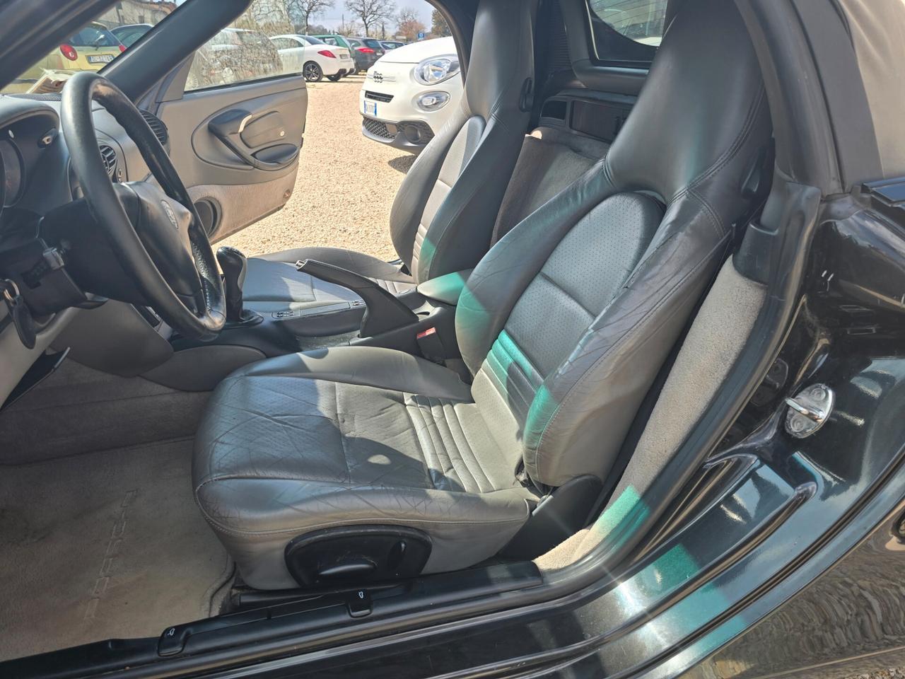 Porsche Boxster 2.7i 24V cat