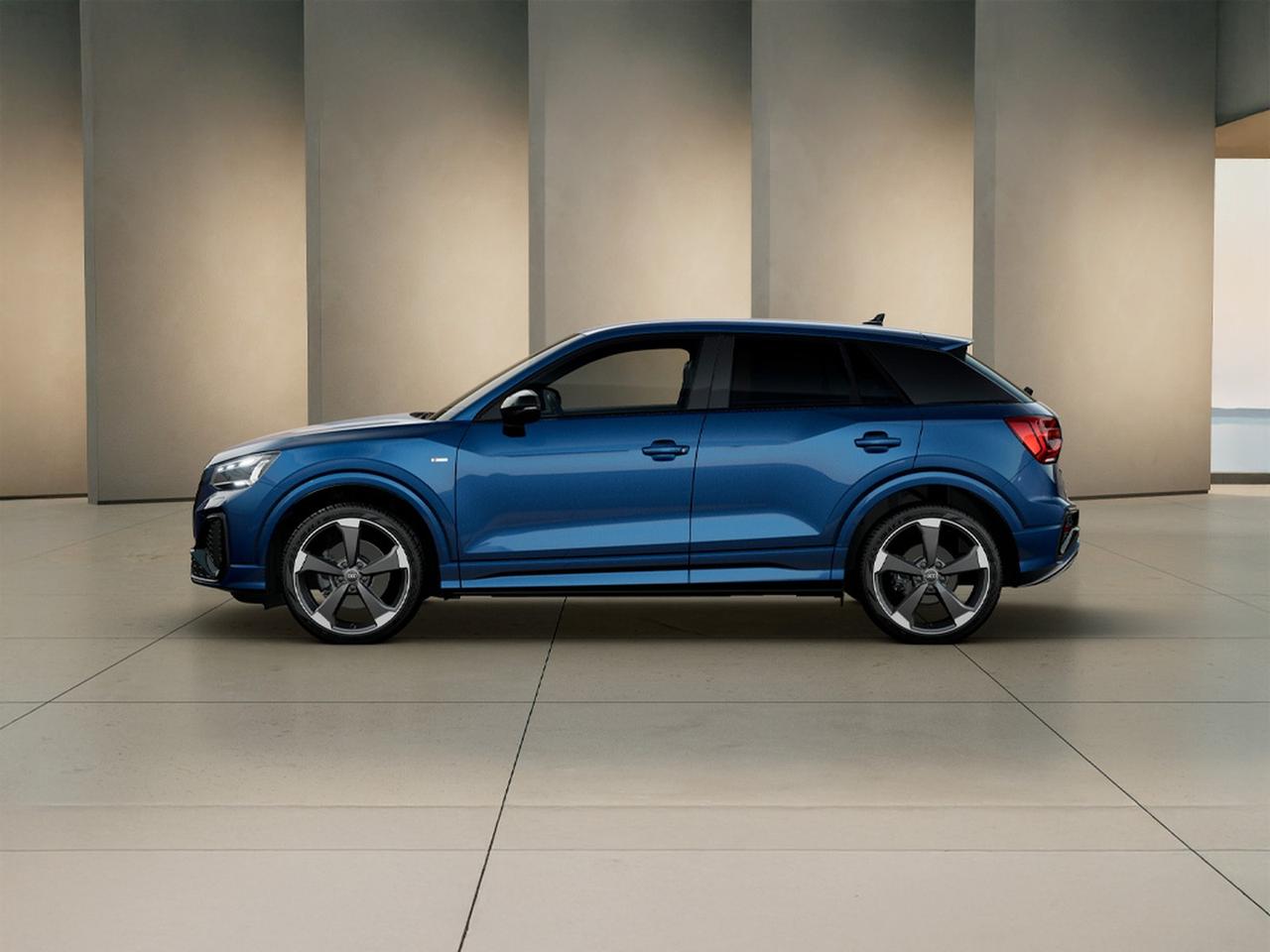 Audi Q2 35 1.5 tfsi identity black s-tronic