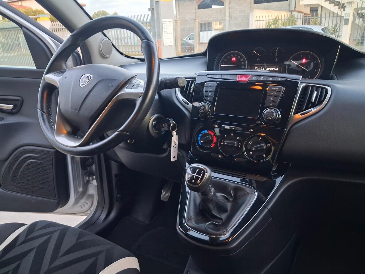 LANCIA Ypsilon 1.300 MultiJet 95cv Km113.000