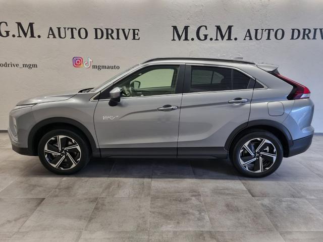 MITSUBISHI Eclipse Cross 2.4 MIVEC 4WD PHEV Instyle SDA Pack 0