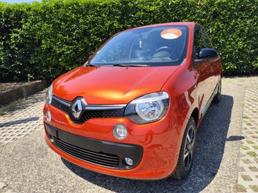 RENAULT Twingo 3ª serie Twingo SCe EDC La Pari...