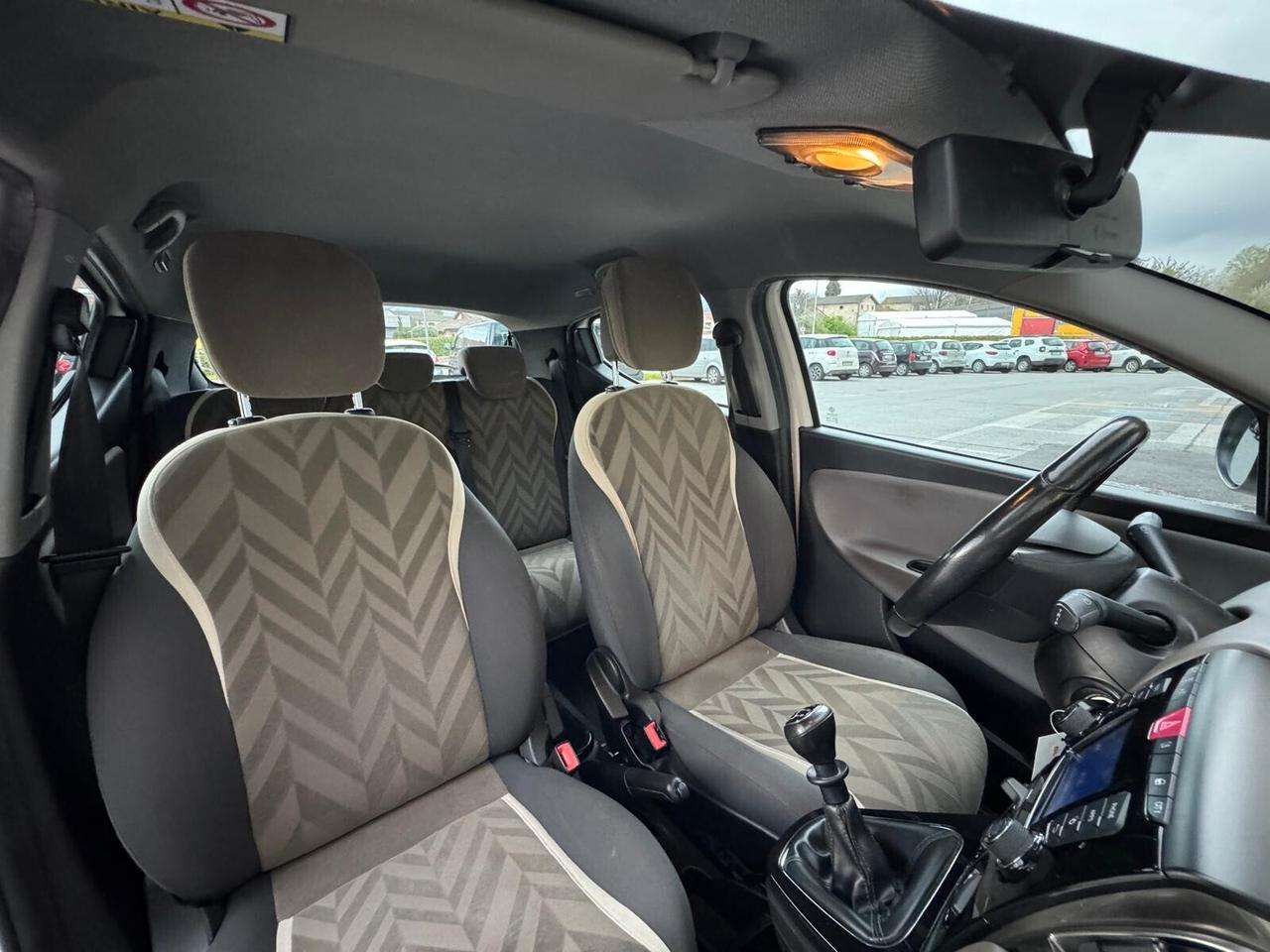 Lancia Ypsilon 1.2 69 CV Gold unico proprietario