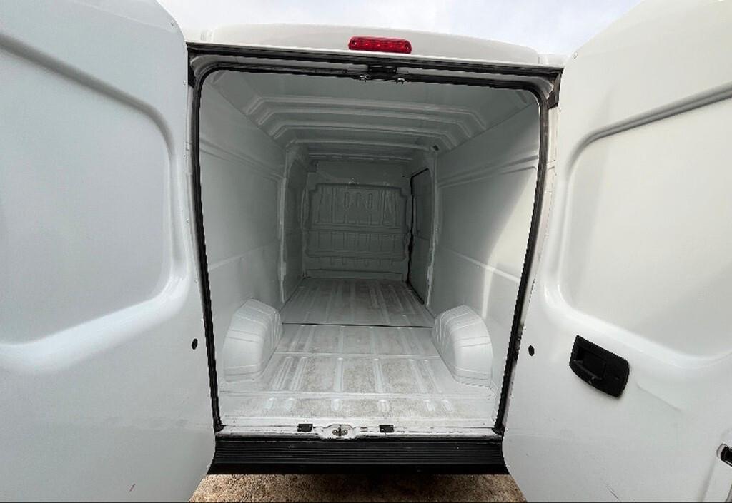 PEUGEOT BOXER 35 2.2 BLUEHDI 140CV SeS PLM-TM FURGONE 1425KG ( CRUISE - SENSORI POST. )