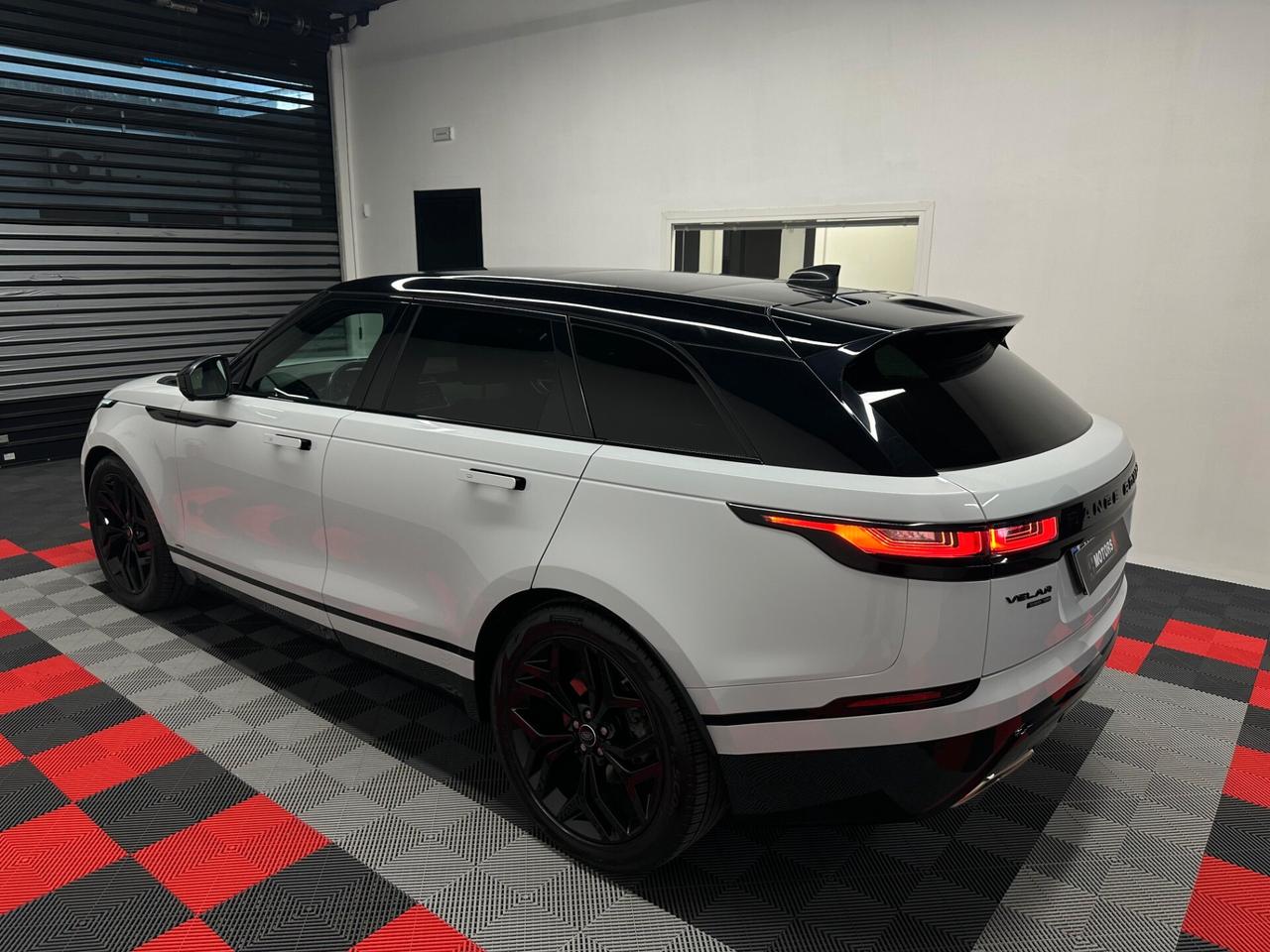 Land Rover Range Rover Velar Range Rover Velar 3.0D V6 300 CV R-Dynamic HSE