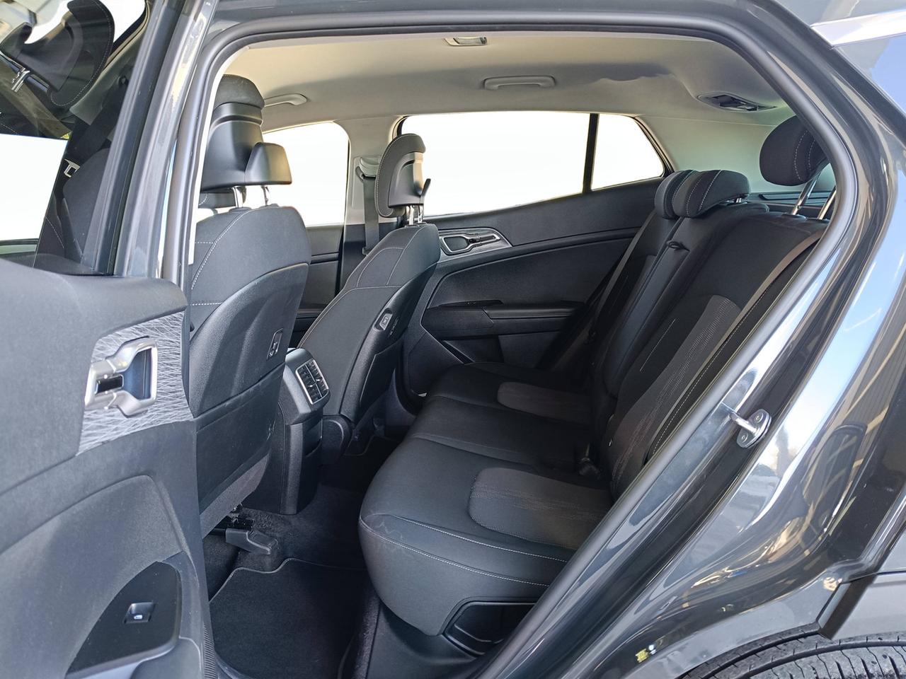 KIA Sportage V 2022 - Sportage 1.6 tgdi mhev Style imt