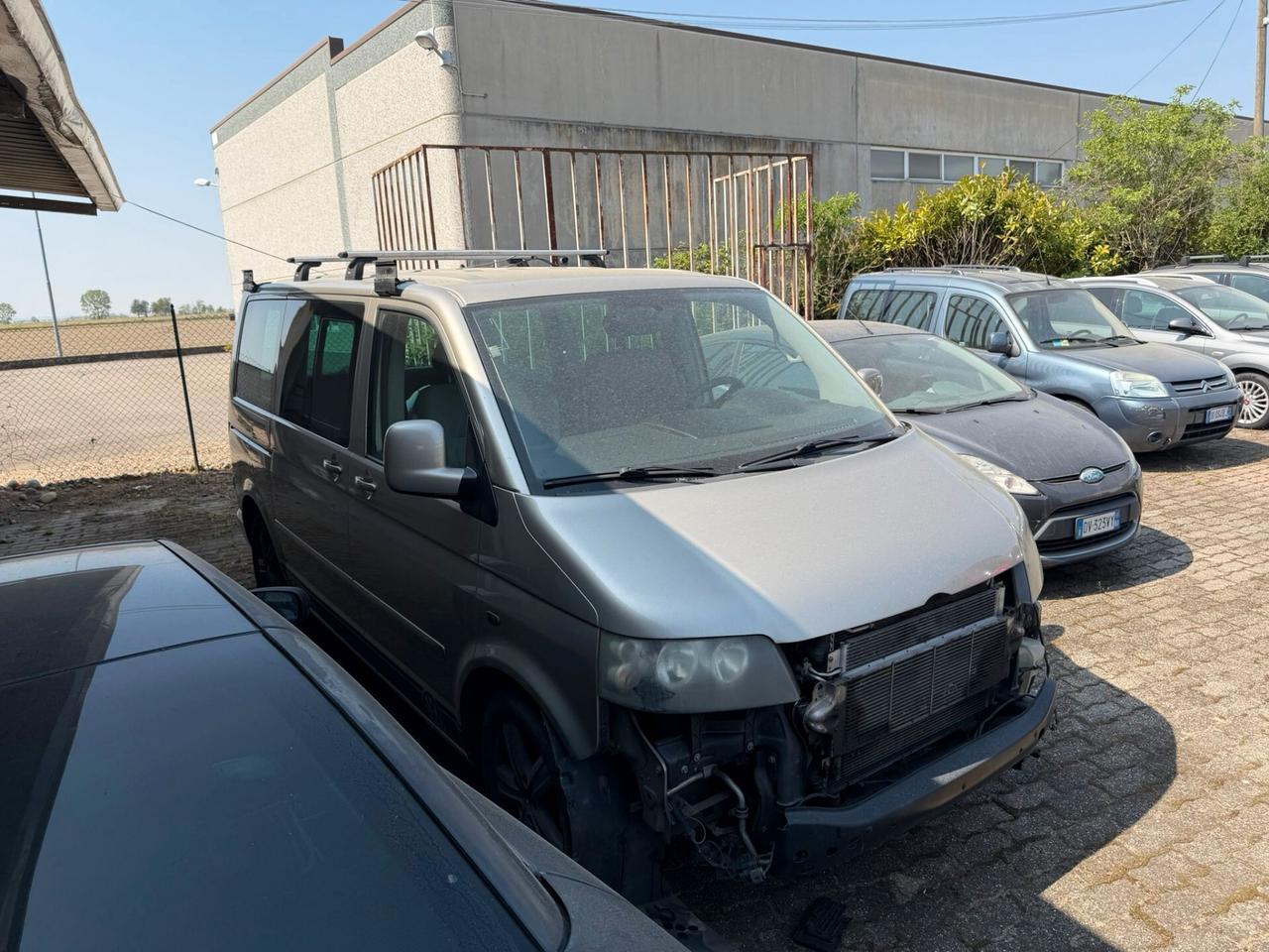 Volkswagen Multivan 2.5 TDI/130CV Comfortline