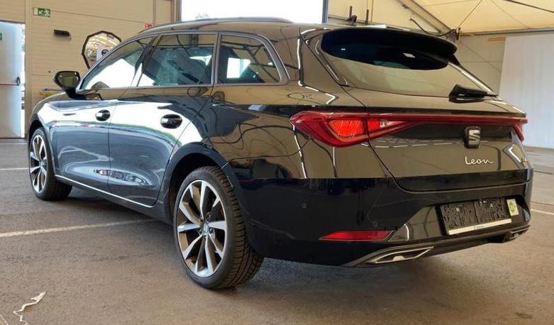 Seat Leon Sportstourer 1.5 TGI DSG FR TETTO PANORAMICO