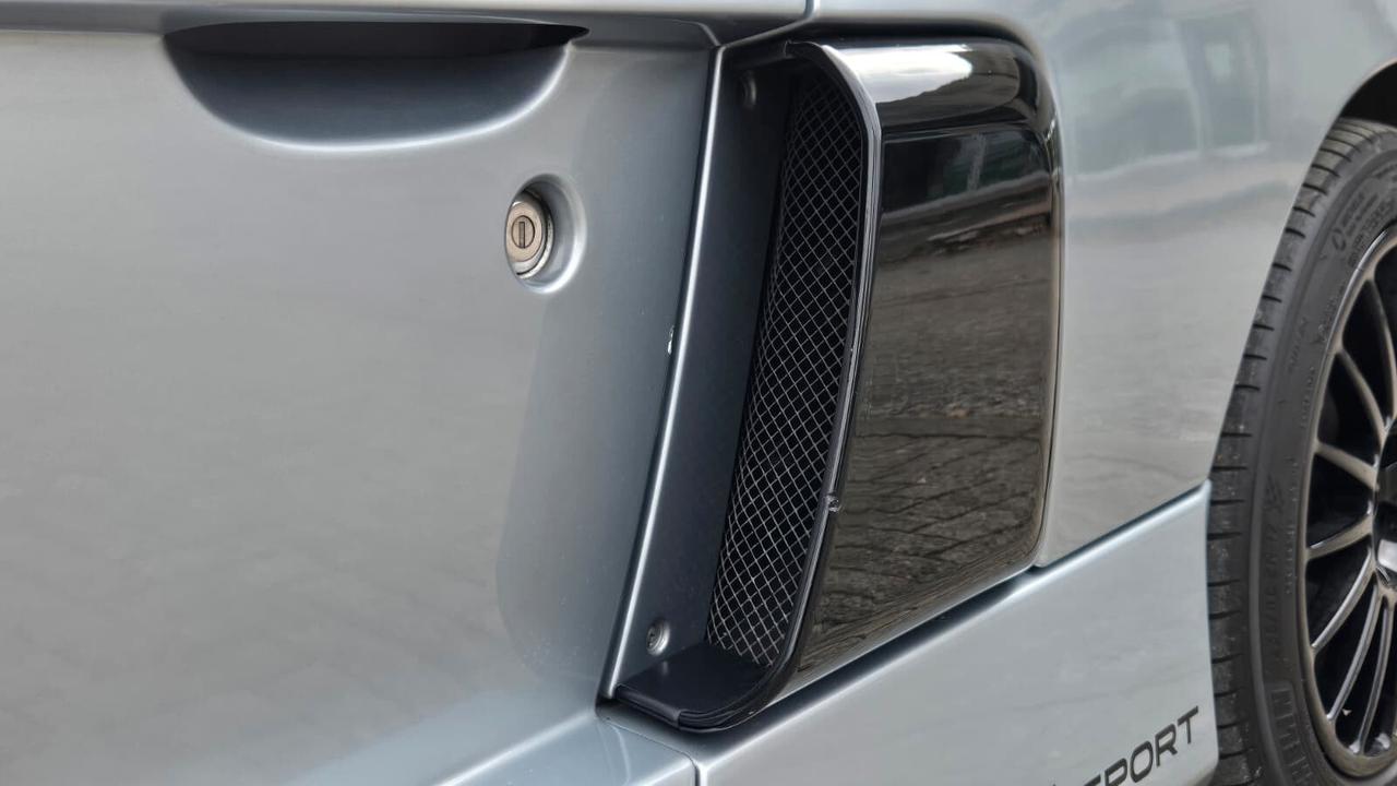 Renault Clio 3.0 V6 24V cat 3 porte Sport