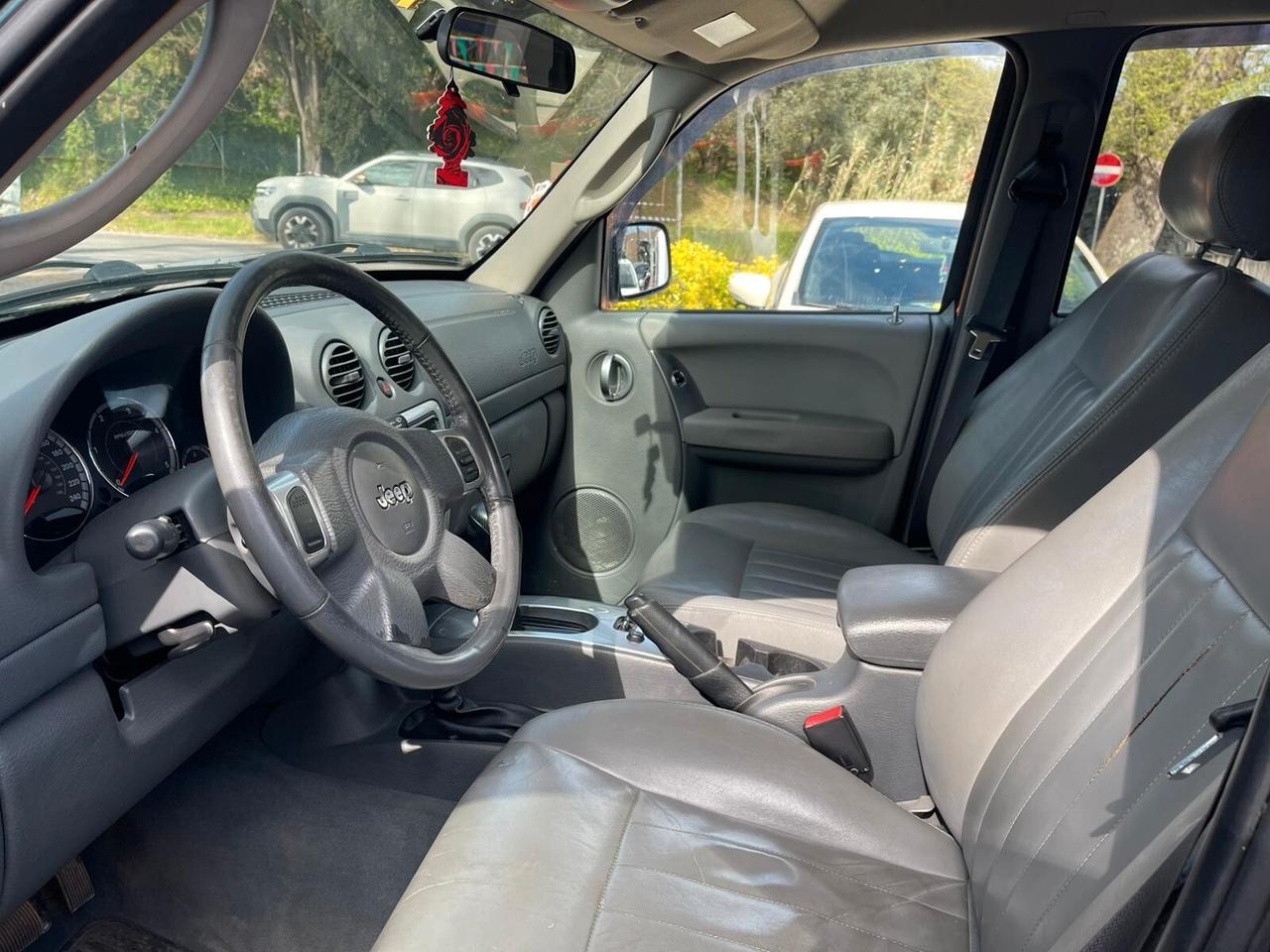 Jeep Cherokee 2.8 CRD Limited