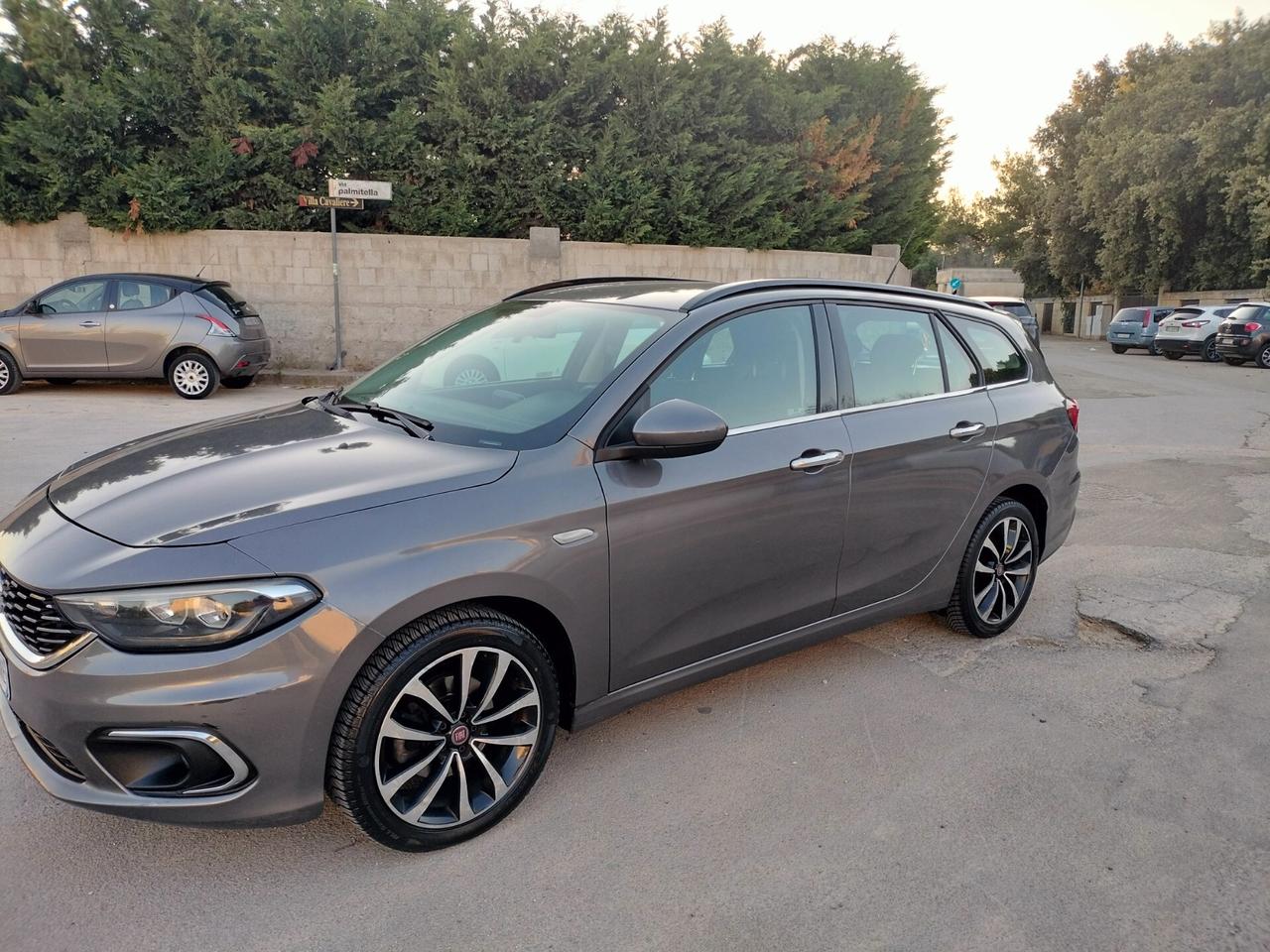Fiat Tipo 1.6 Mjt S&S SW Lounge
