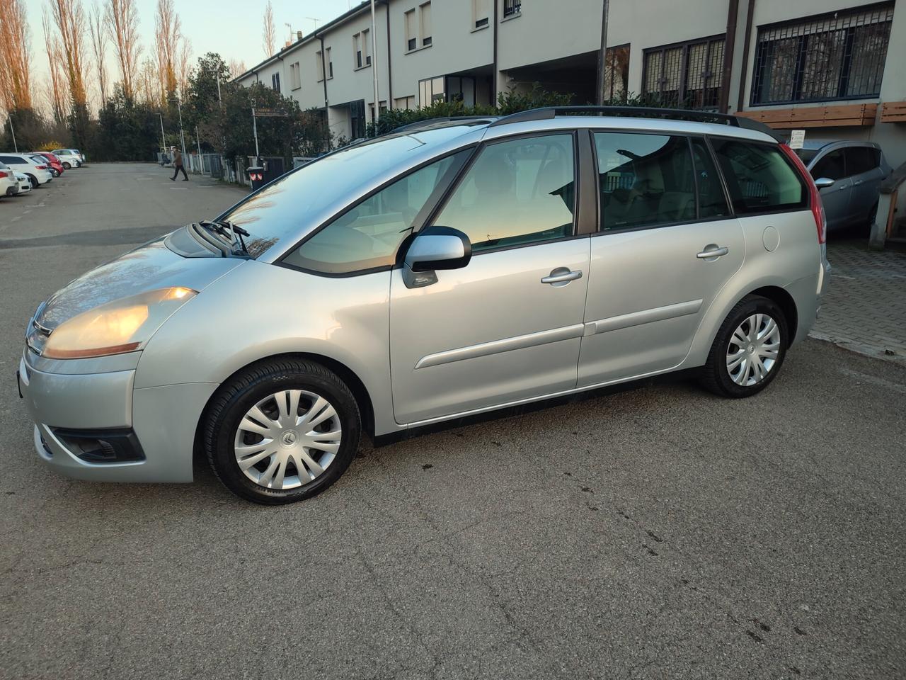 CITROEN C4 GRAND PICASSO A METANO DI CASA ECONOMICA