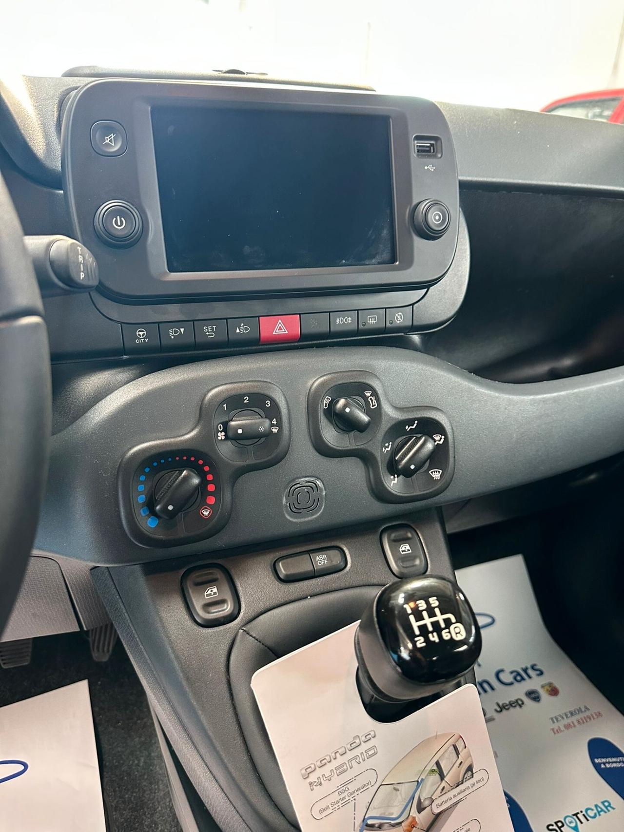 Fiat Panda CROSS 1.0 hybrid 2024 km aziendale