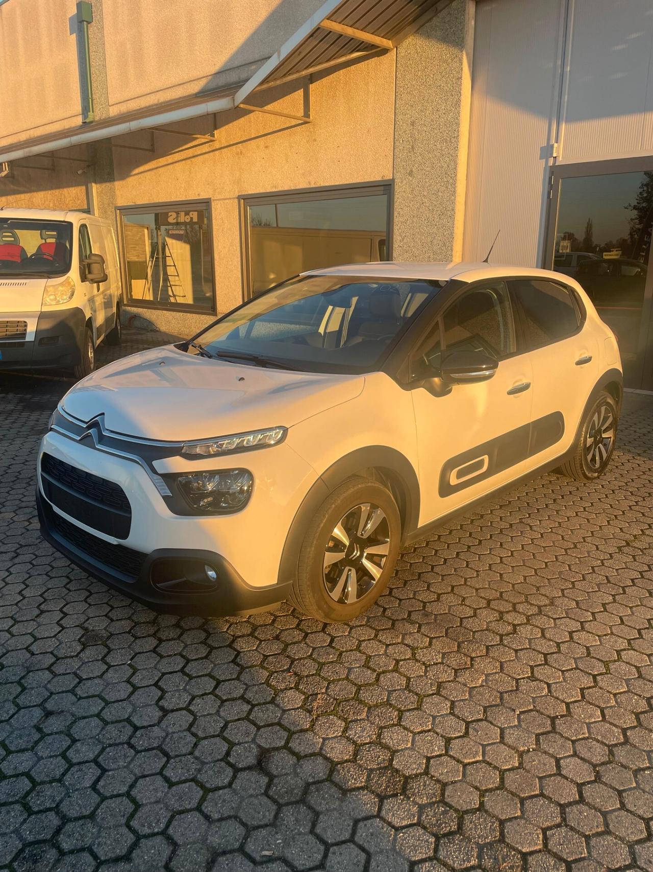 Citroen C3 PureTech 83CV Shine