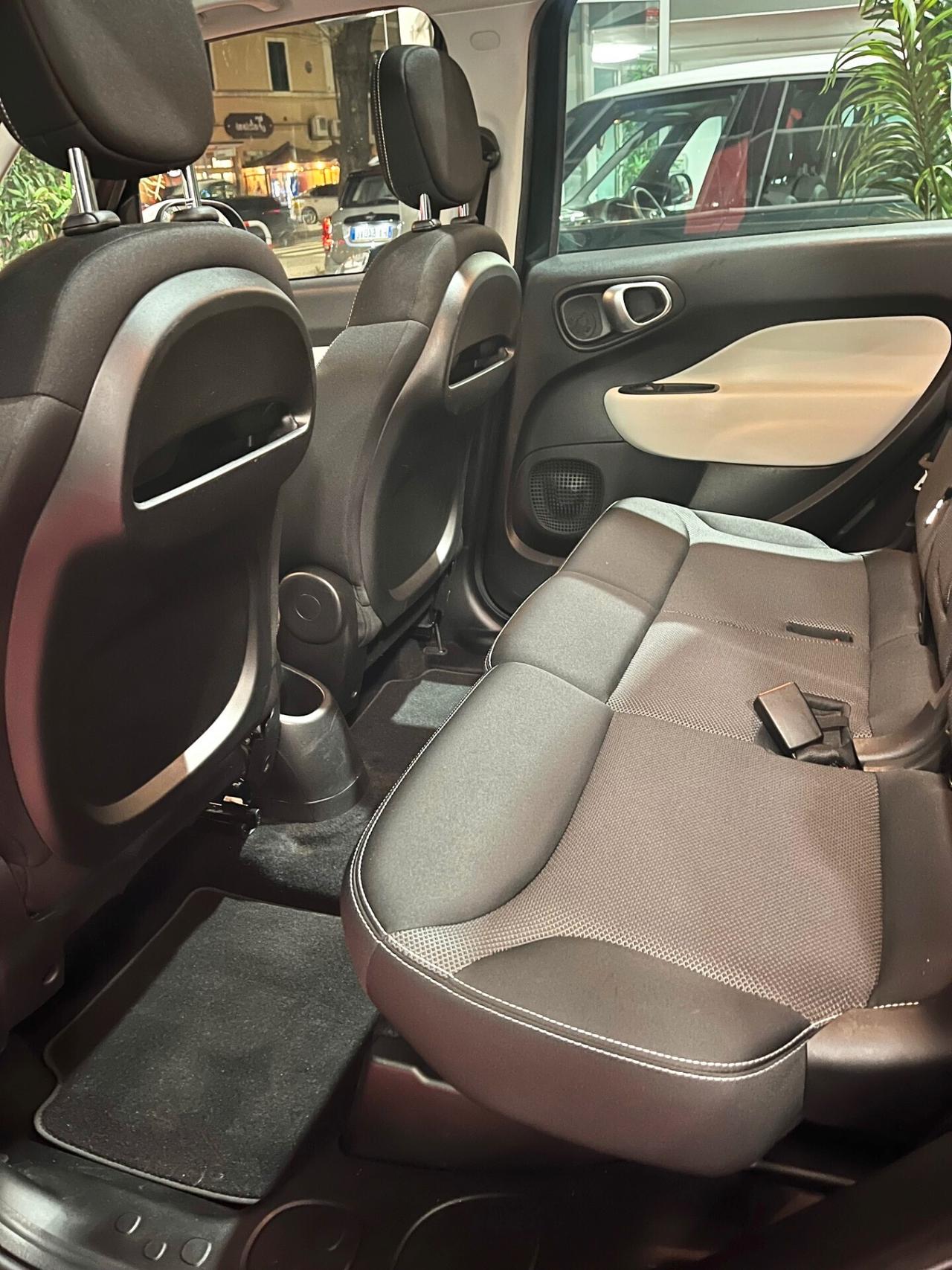 FIAT 500 LOUNGE 1.3 MJT 84CV NAVI CAMBIO AUTOMATICO TETTO PANORAMICO CERCHI DA 17 OK NEOPATENTATI