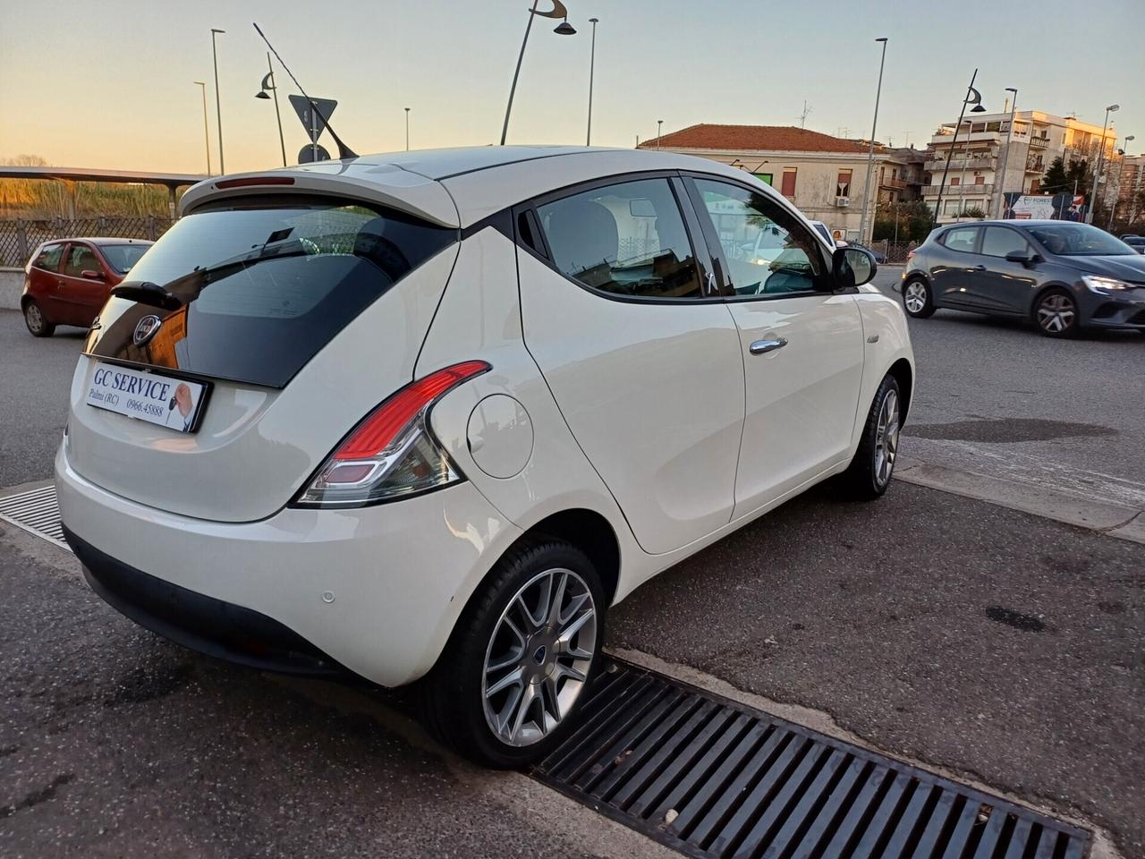 Lancia Ypsilon 1.3 MJT 16V 95 CV Gold