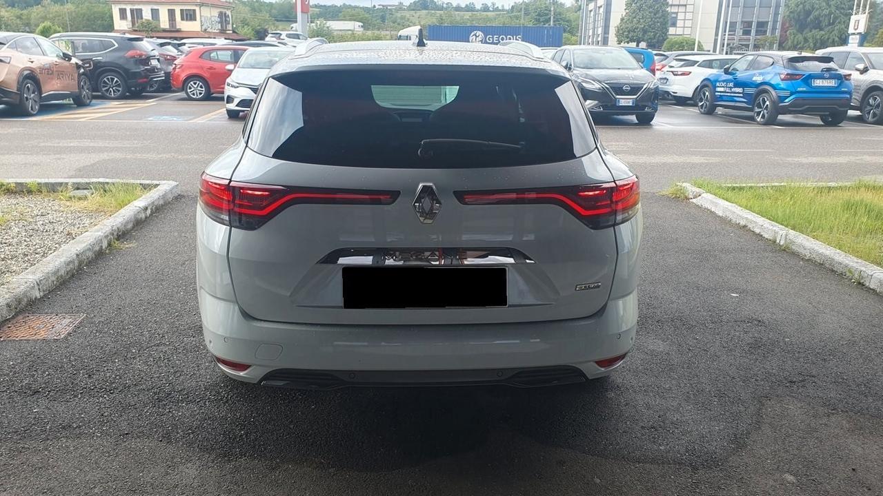 Renault Megane Mégane Sporter Plug-in Hybrid R.S. Line GA834