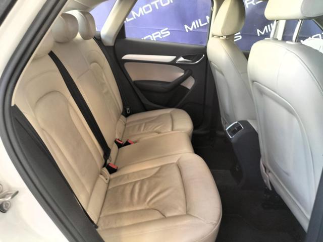 AUDI Q3 2.0 TDI 120 CV Business