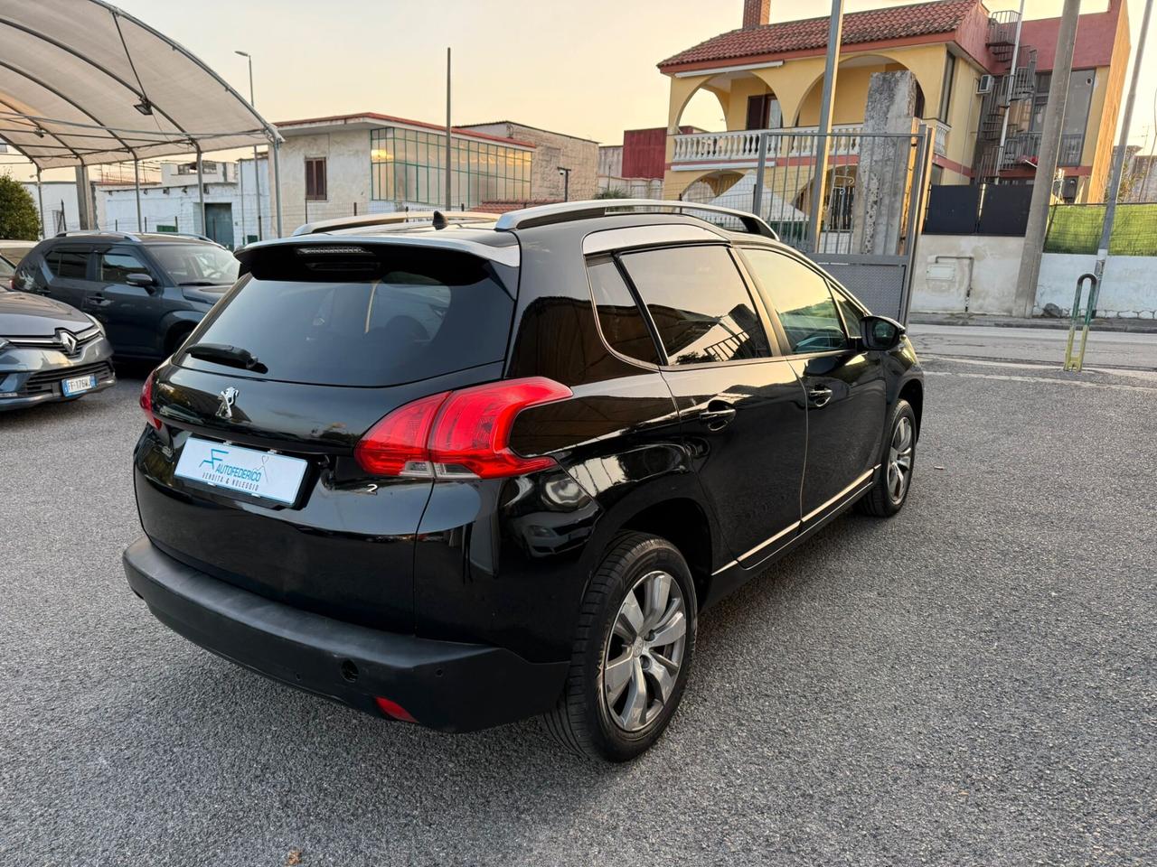 Peugeot 2008 1.2 VTI Benzina 82cv Allure