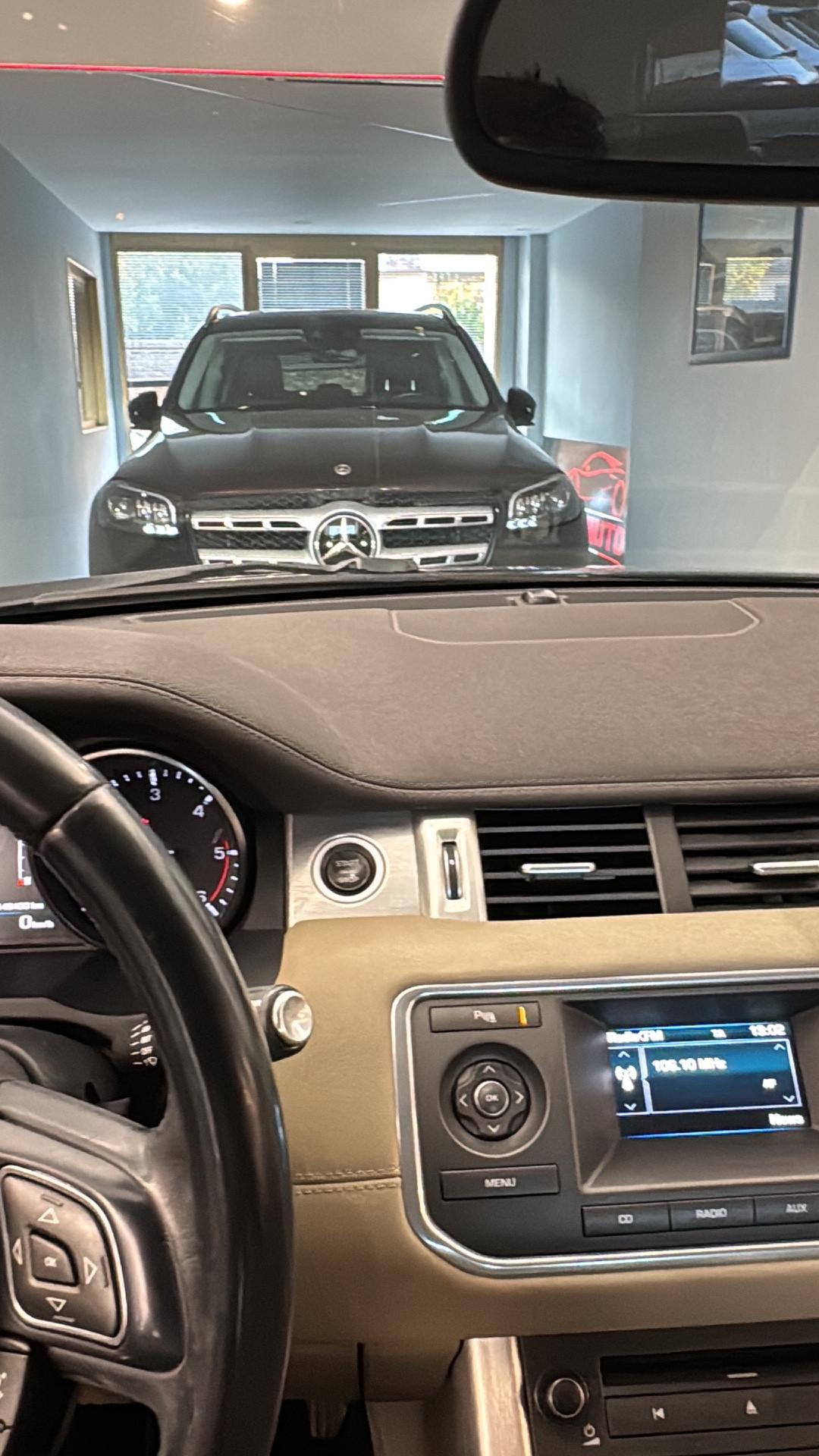 Land Rover Range Rover Evoque RANGE ROVER Evoque 2.2 TD4 5P PRESTIGE