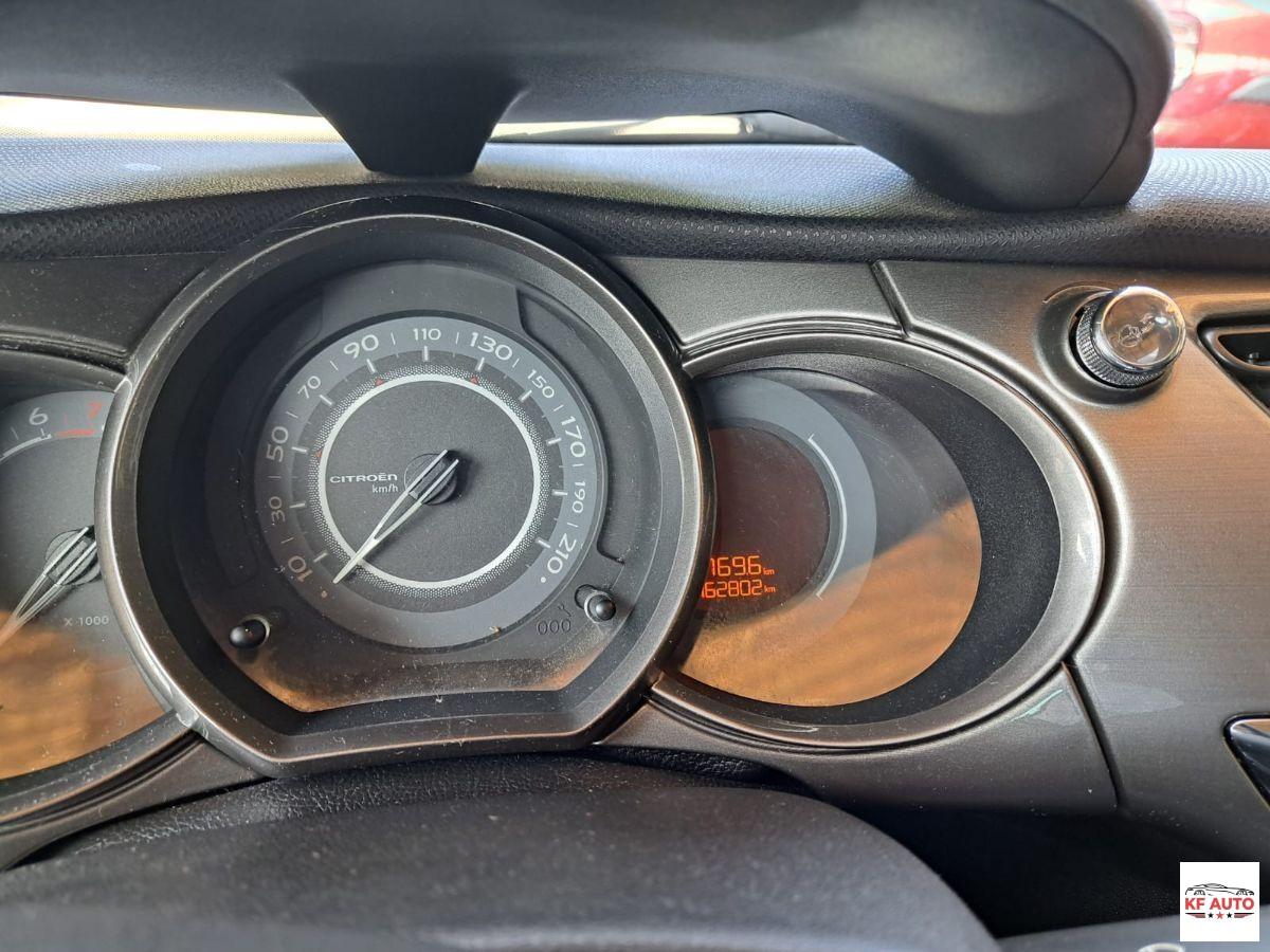 CITROEN - C3 - 1.4 Exclusive