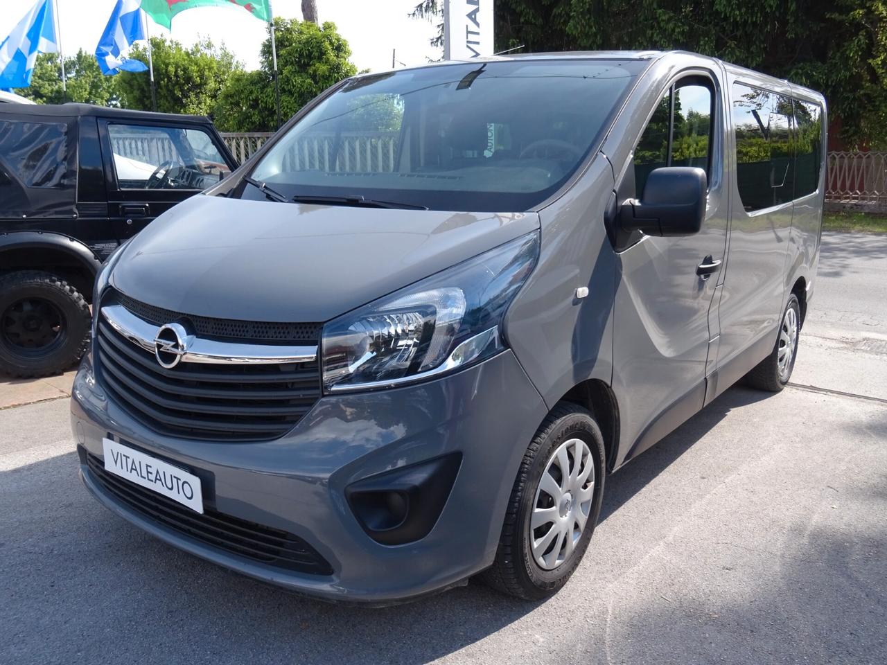 Opel Vivaro 27 1.6 CDTI 120CV 9posti \\PROMO FINE MESE\\
