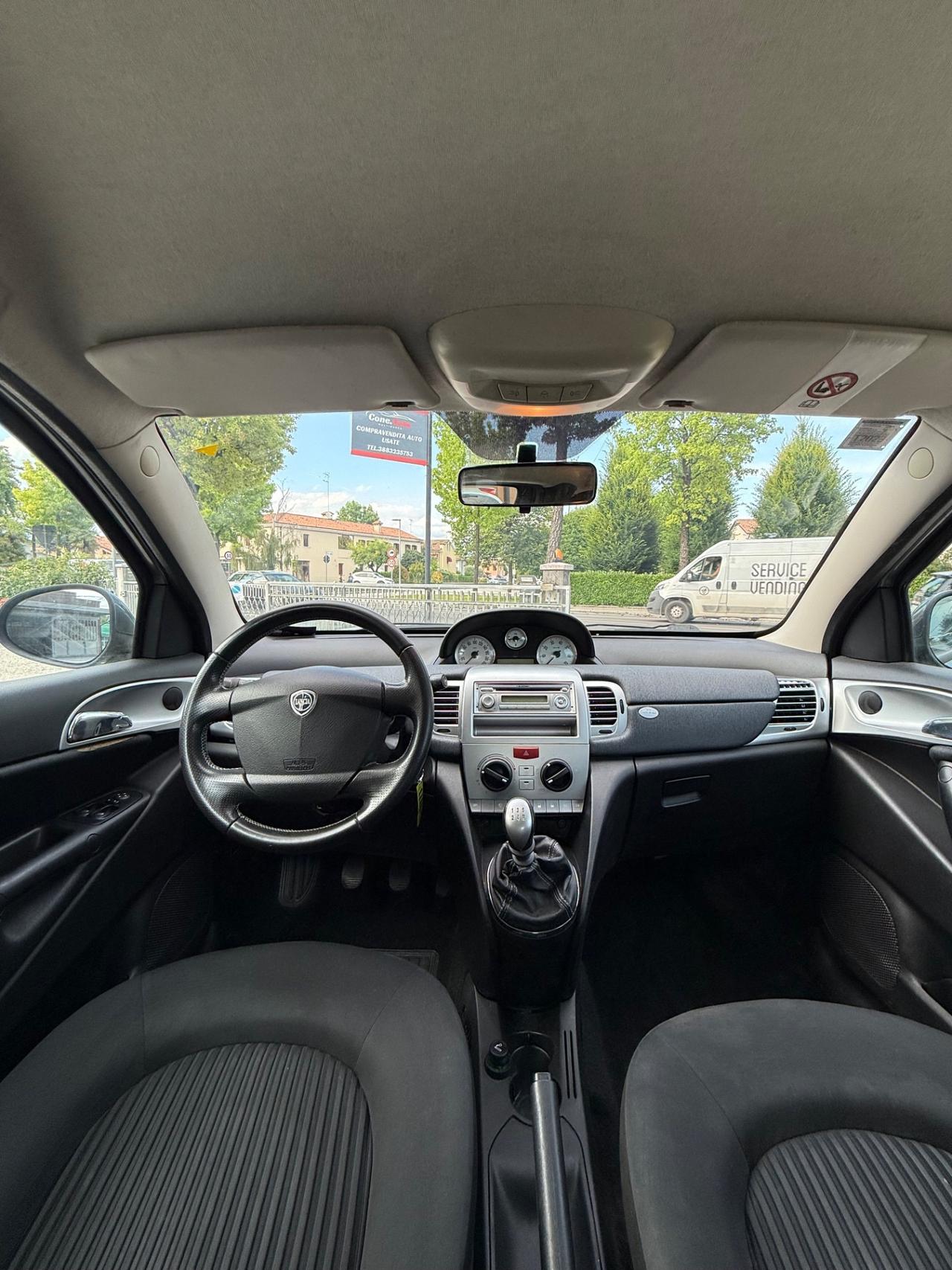 Lancia Ypsilon 1.2 Elle ok neopatentati