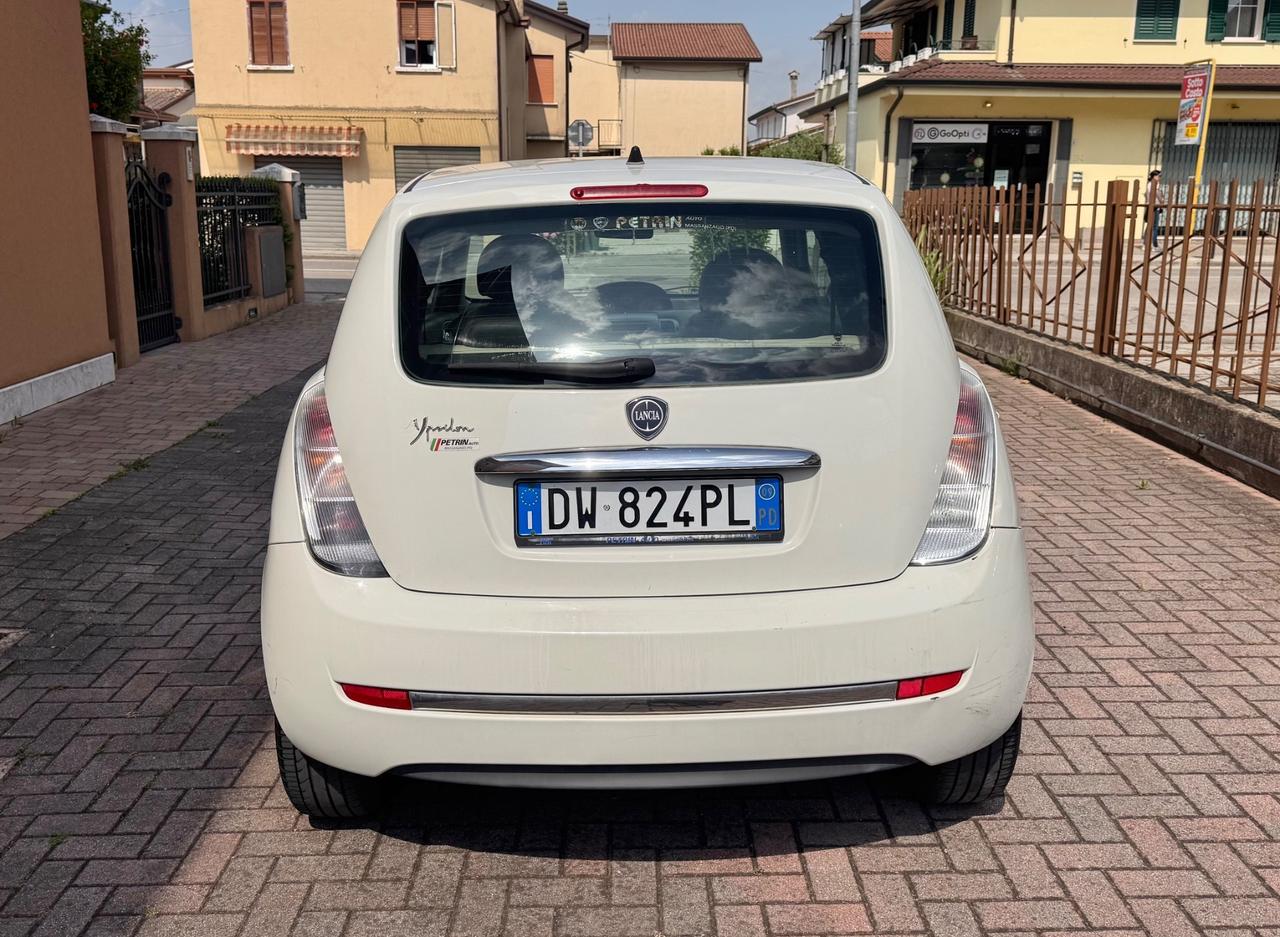 Lancia Ypsilon 1.2 Benzina Ok Neopatentati