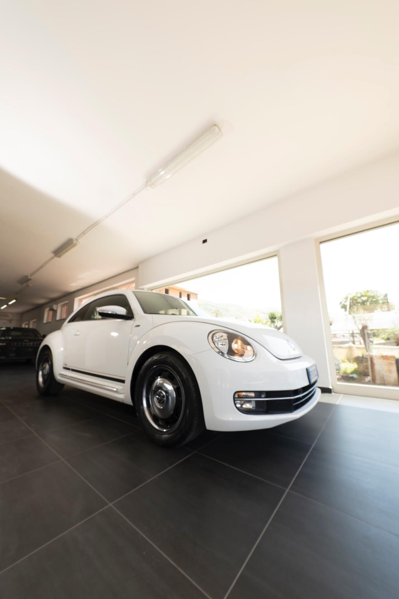 Volkswagen Maggiolino 1.6 TDI Design