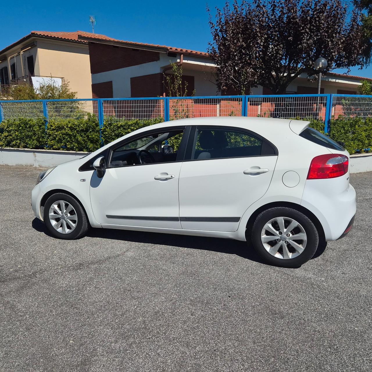Kia Rio 1.1 CRDi 5p. Active