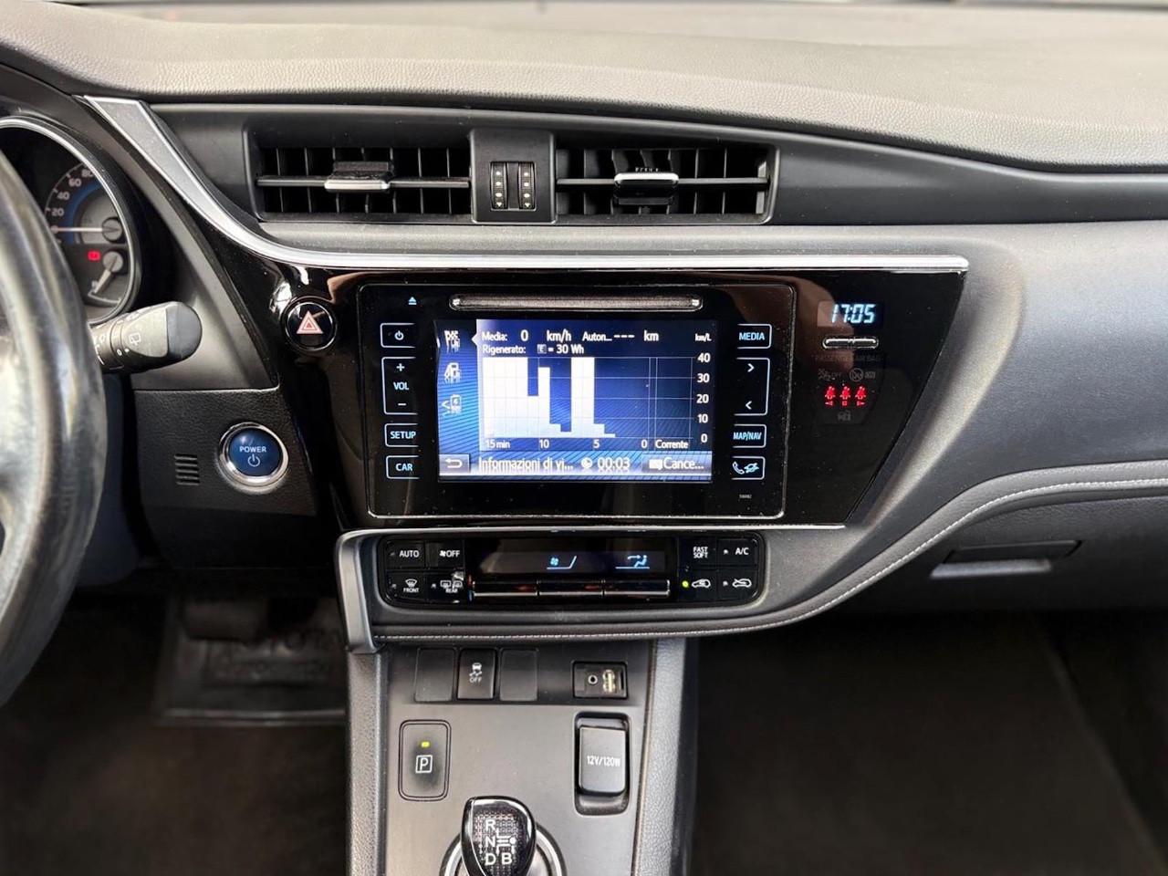 Toyota Auris 1.8 Hybrid 99CV E6 - 2017