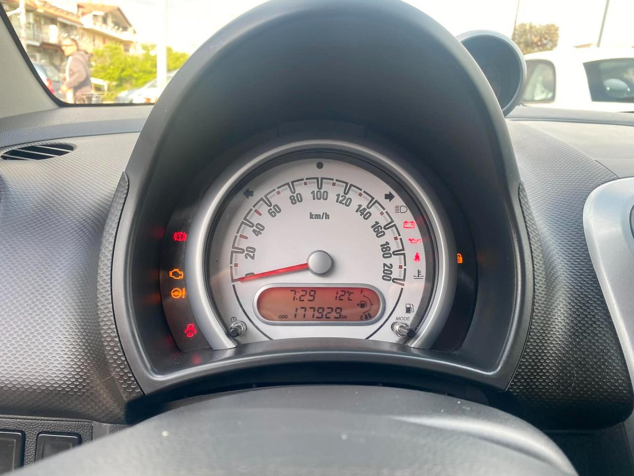 Opel Agila 1.2 16V 94 CV Adatta per Neopatentati