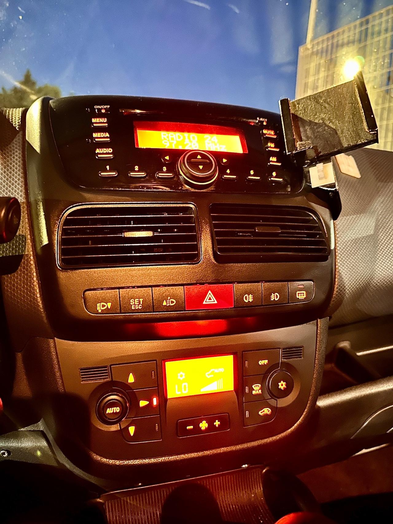 FIAT DOBLÒ SEMIVETRATO-2013 CLIMA