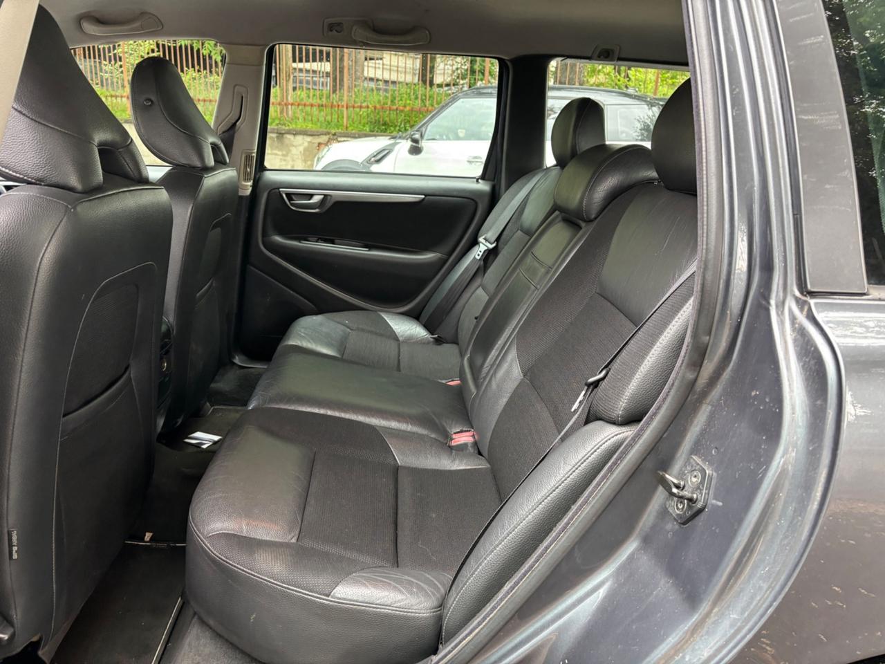 Volvo V70/XC70 V70 2.4 D 20V (163CV) cat Sport