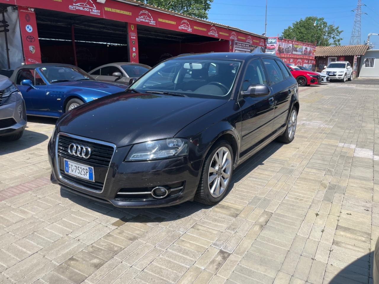 Audi A3 1.6 TDI 105 CV CR S tr. Ambiente