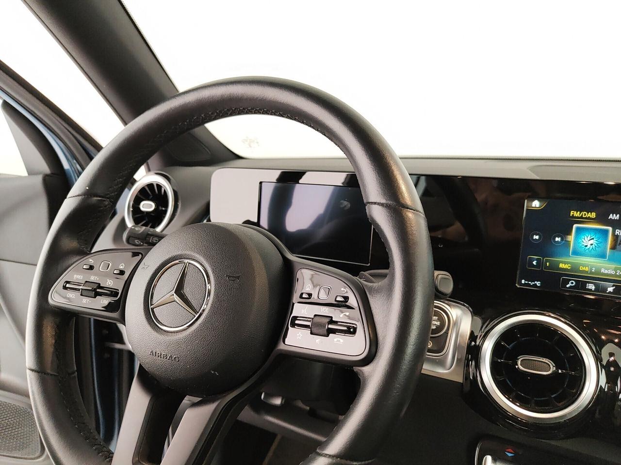 Mercedes-benz GLB 200 Automatic Business Extra
