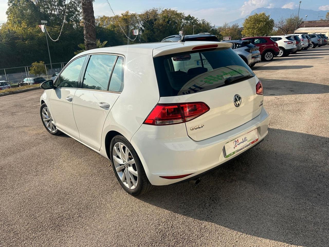 Volkswagen Golf 1.6 TDI 110CV Comfortline Blue Motion neopatentati