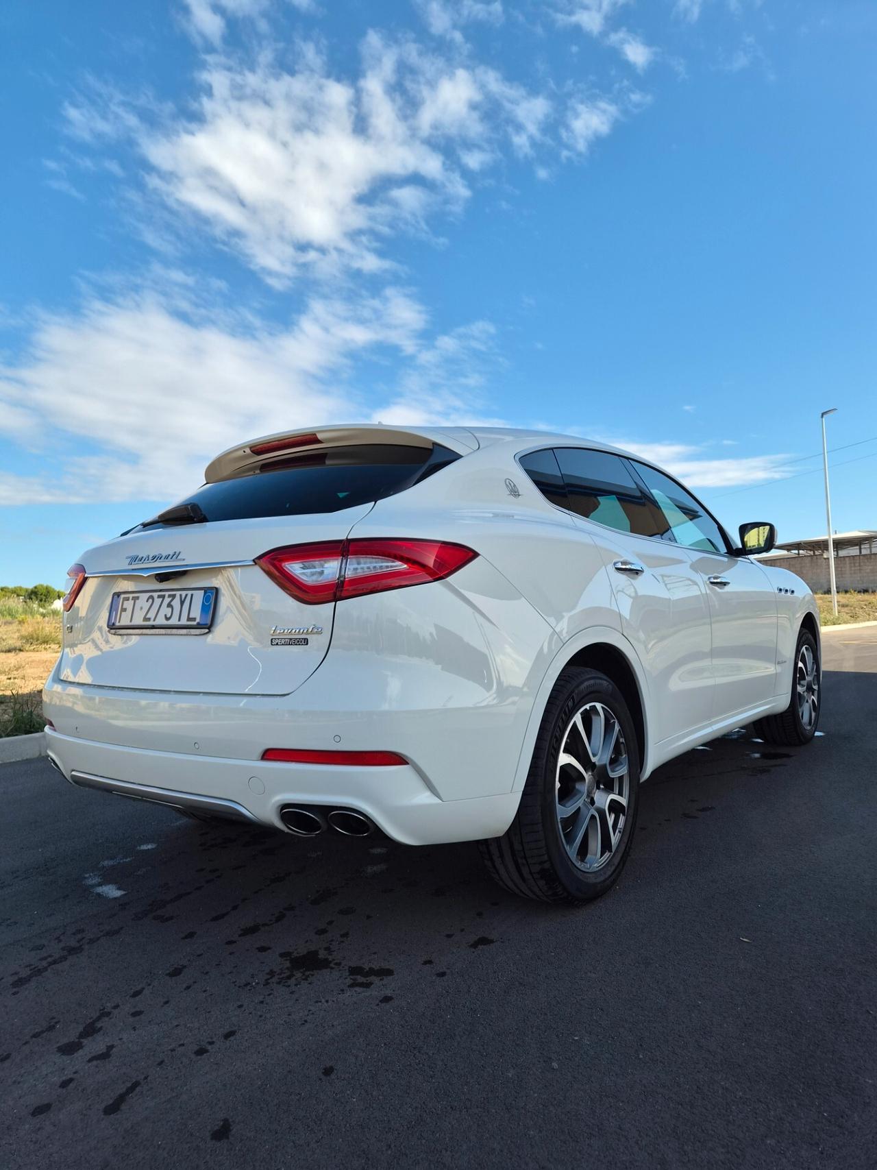 Maserati Levante V6 Diesel 275 CV AWD Granlusso TETTO APRIBILE