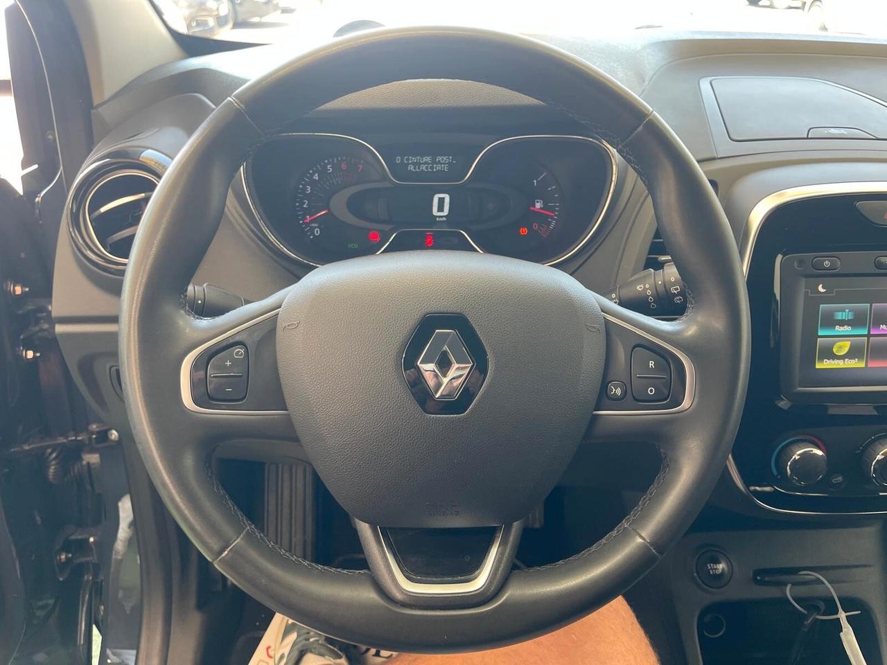 RENAULT CAPTUR 900 BENZINA 90CV