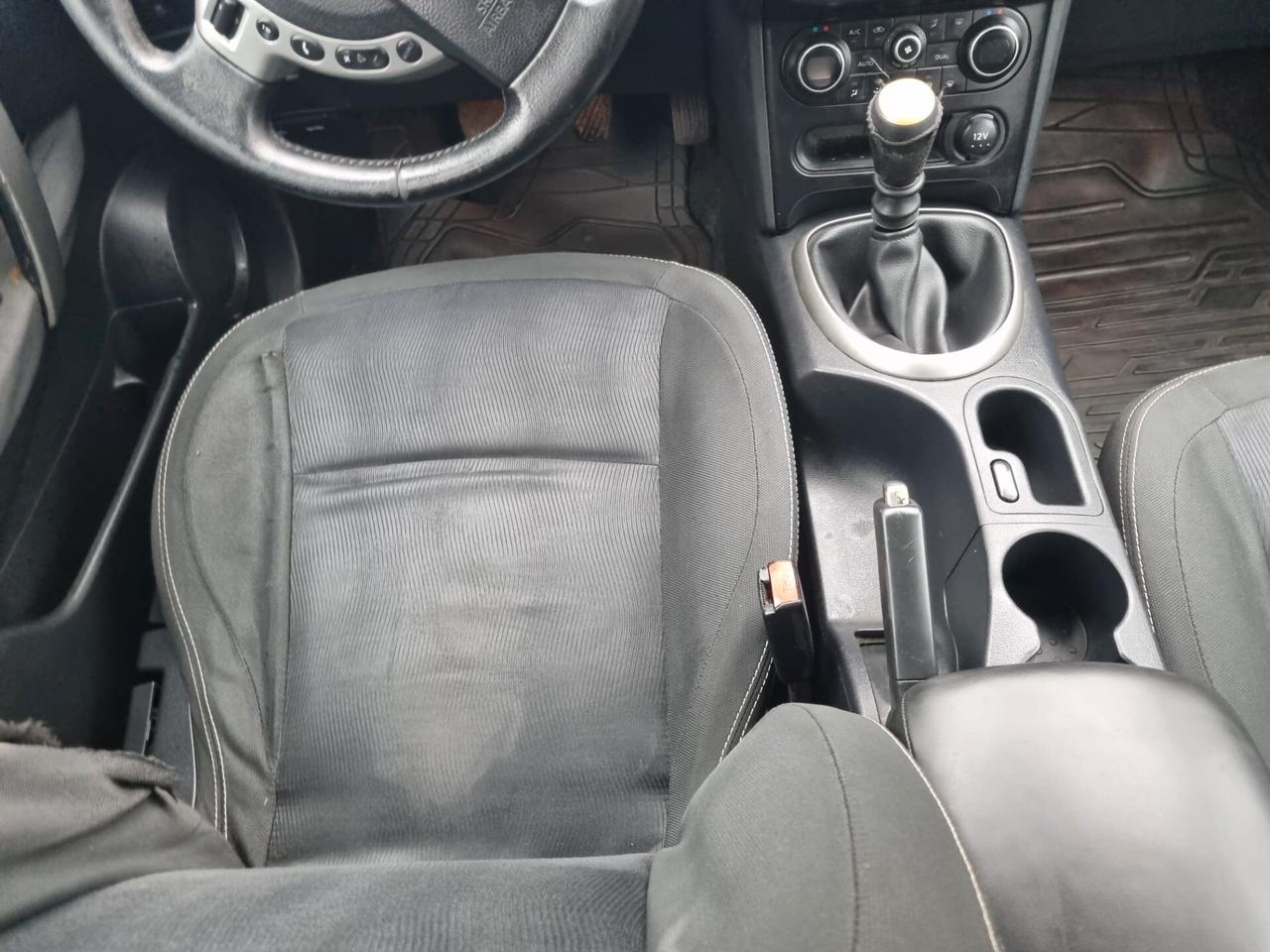 Nissan Qashqai 1.5 dCi DPF Tekna